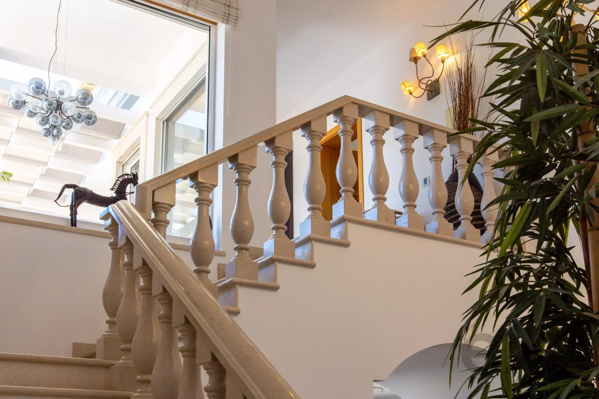 5-Bed American-Style Family Villa with Pool, Between Lagos and Praia da Luz 87053335 image 20