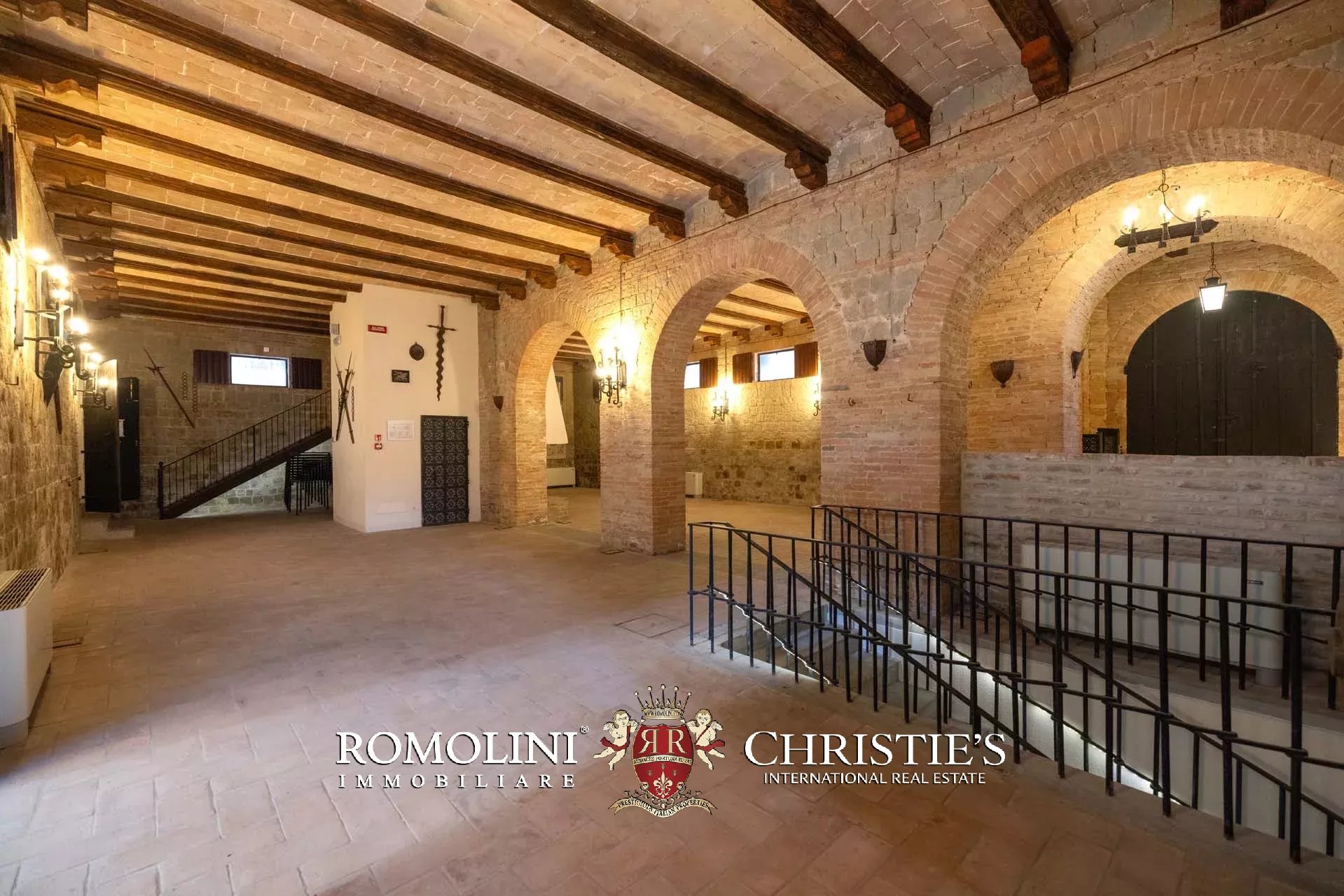 7 Bedroom Chateau's Image 25