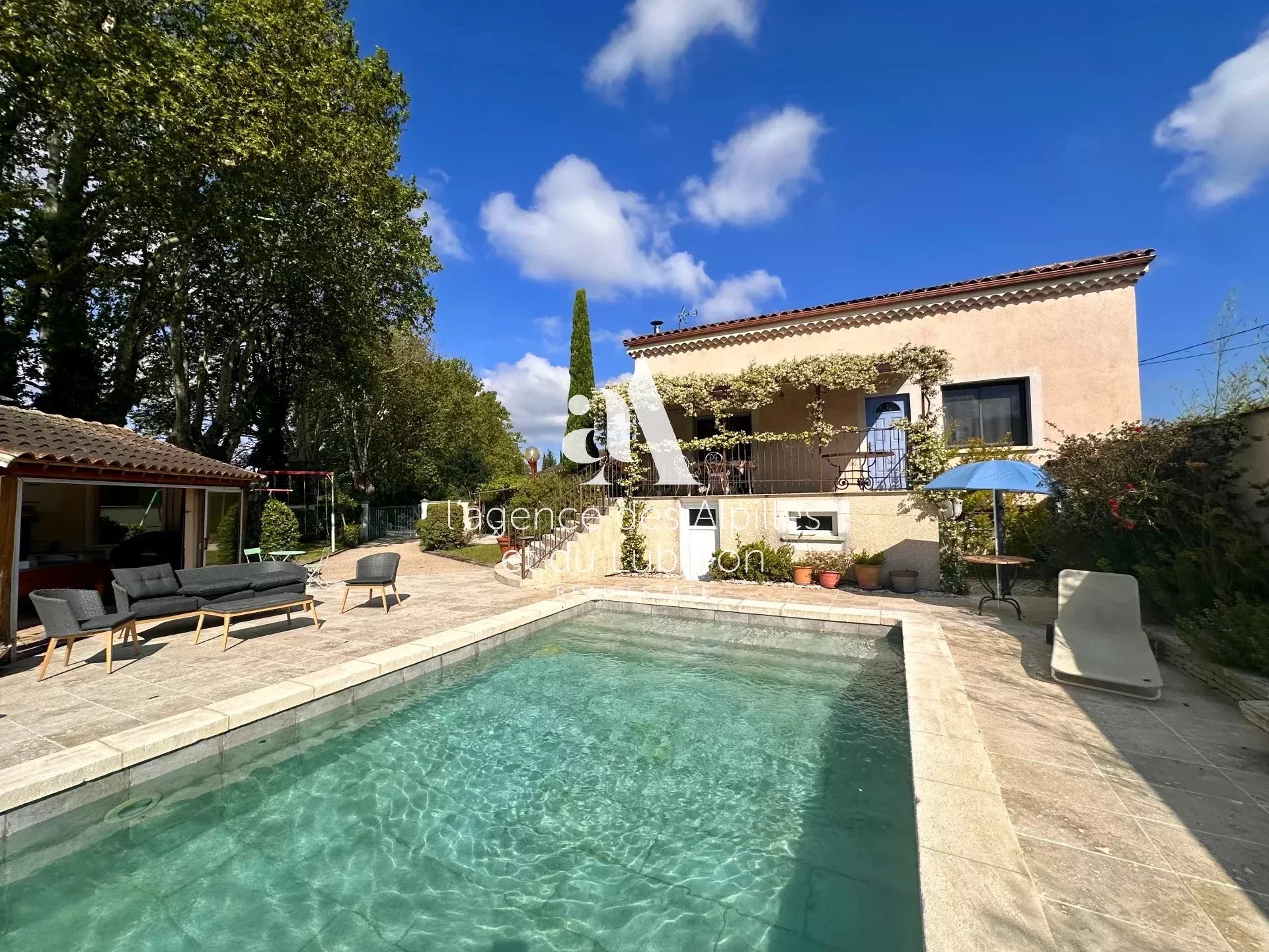 à vendre maison Saint Rémy de Provence Alpilles piscine pool house