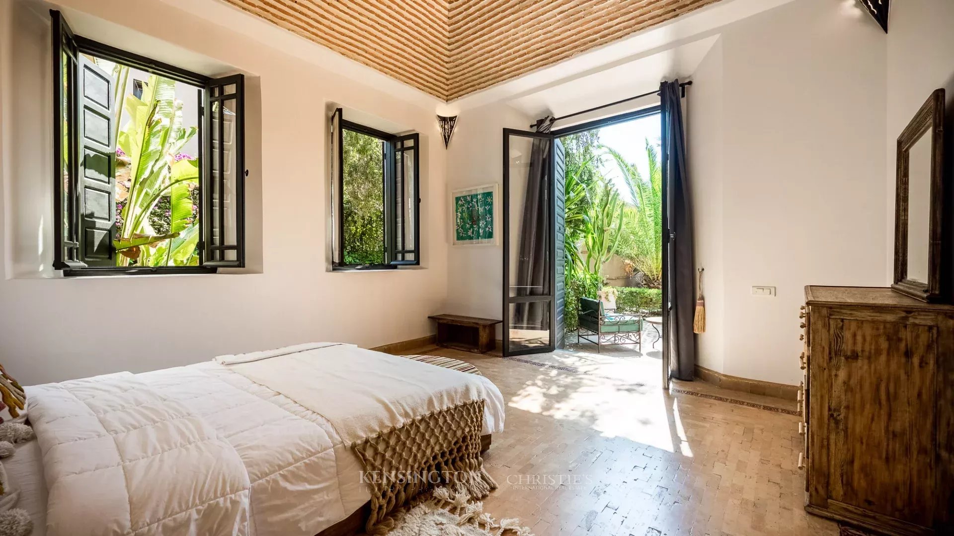 4 Bedroom Villa/Townhouse's Image 14