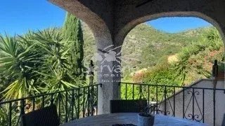 PLAN DE LA TOUR NICE 3 BEDROOMS VILLA WITH VIEW