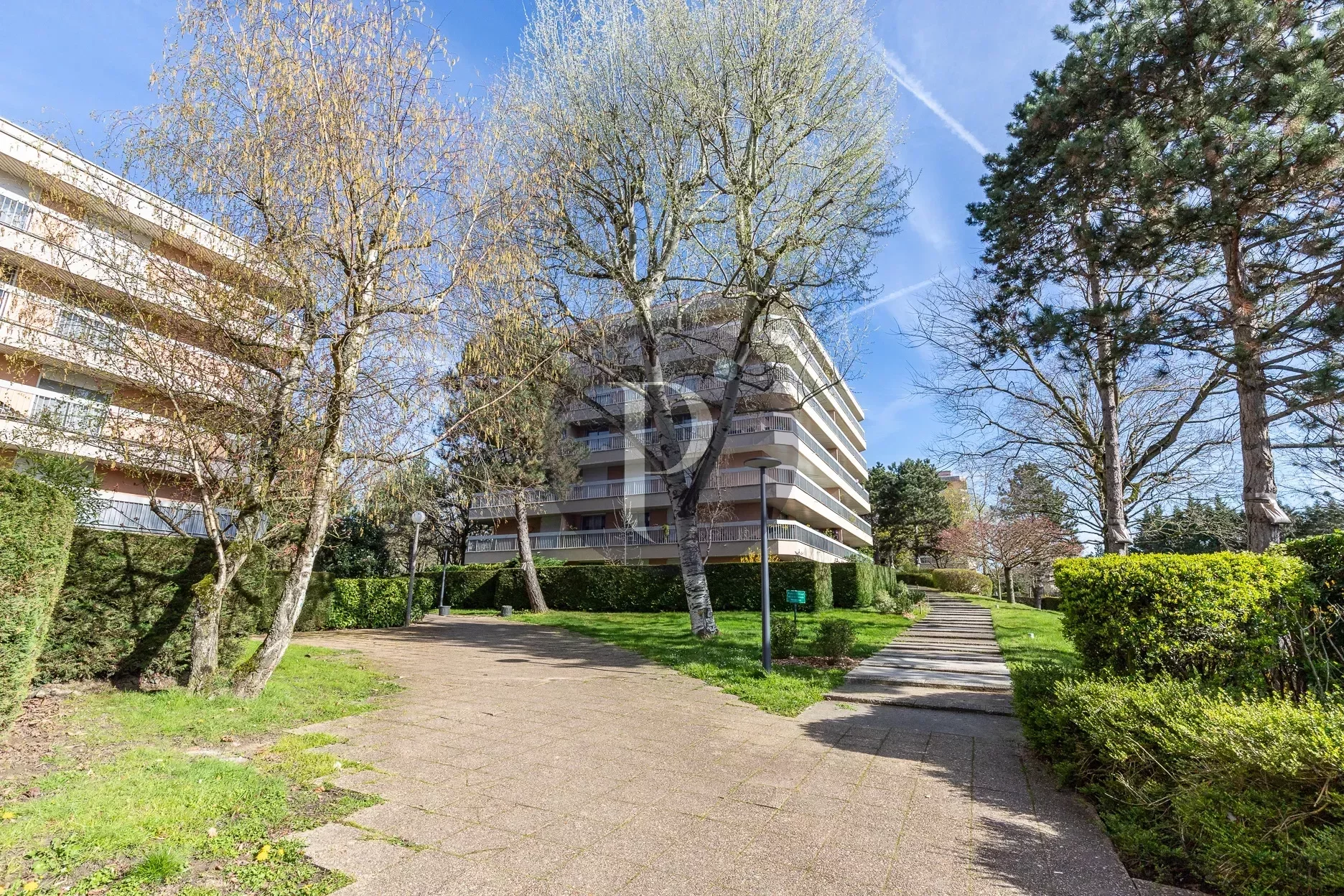 vente-appartement-3-pieces-verrieres-le-buisson-84367082
