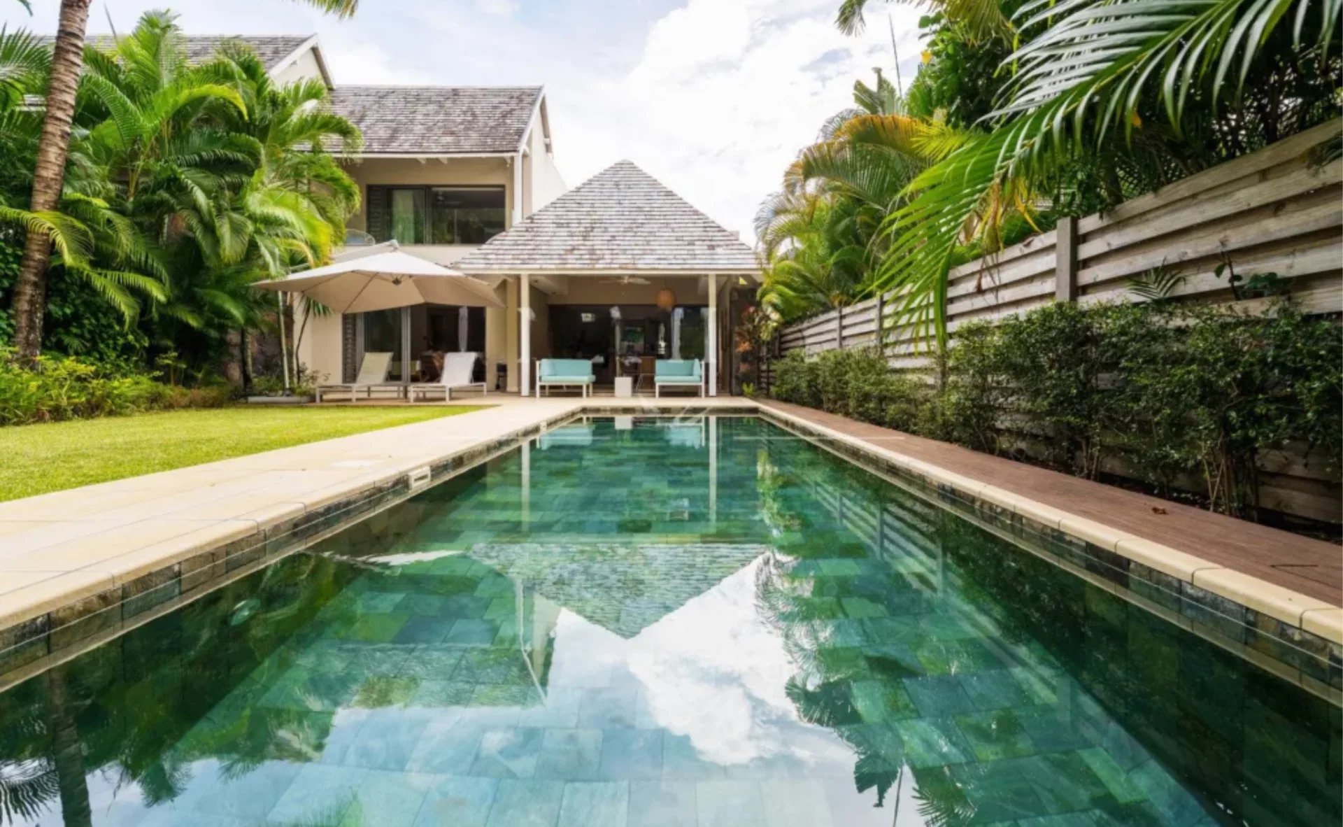 3-Bedroom Duplex in the Heart of a Golf Resort