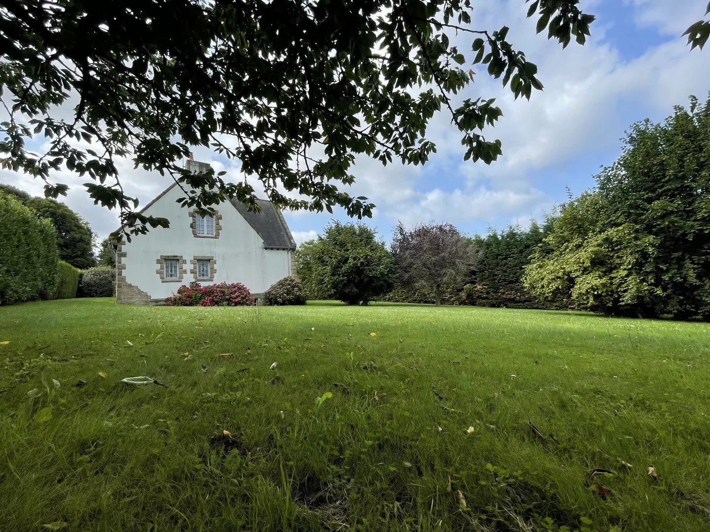 EXCLUSIVITE PLEUDIHEN SUR RANCE  CENTRE ET CALME