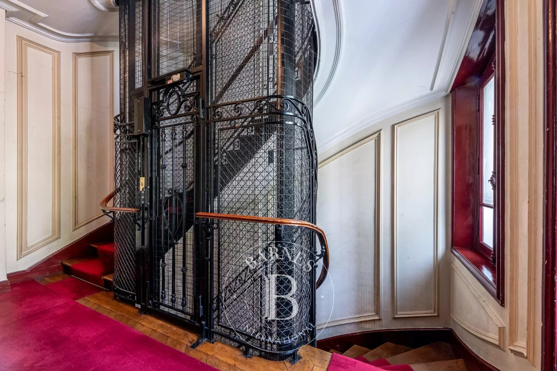 Daire Paris 8ème - picture 14