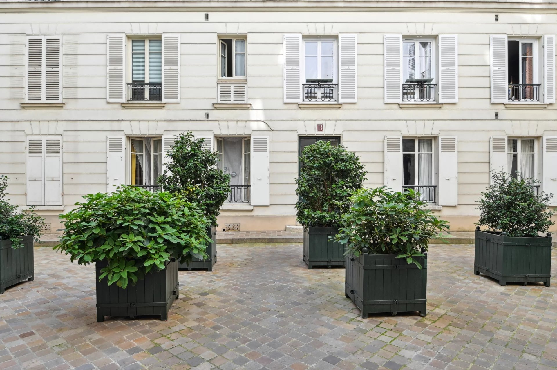 Sale Apartment Paris 7th