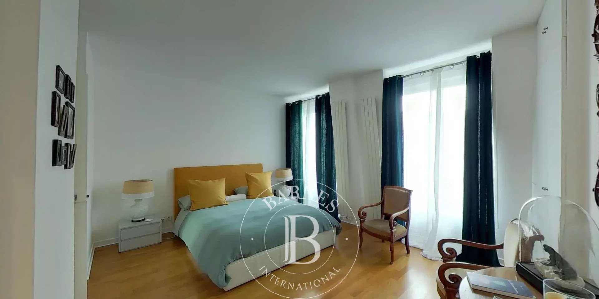 Daire Paris 8ème - picture 7