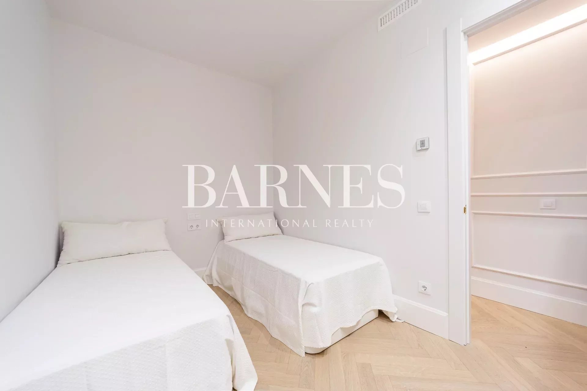 Daire Madrid - picture 26