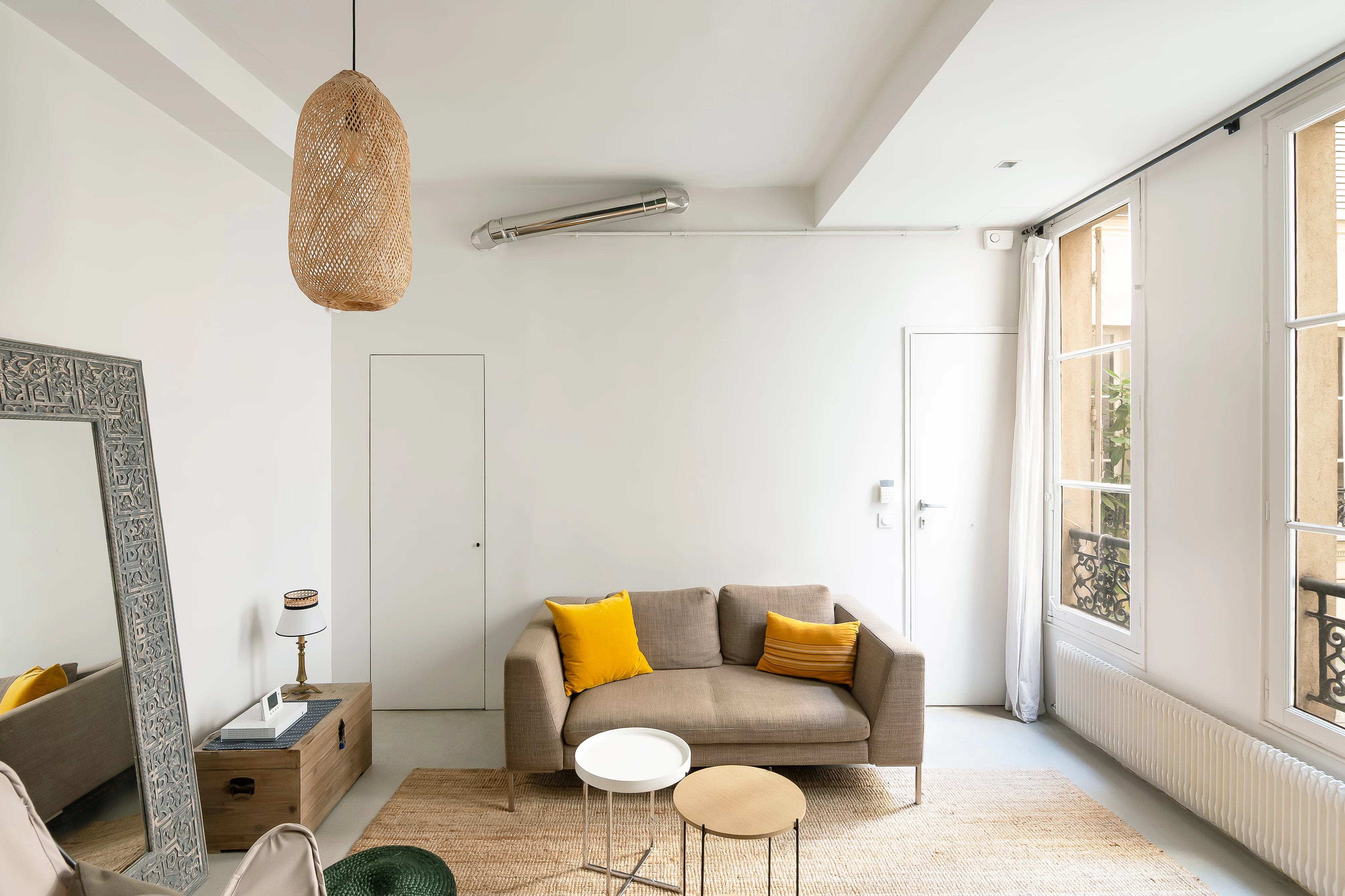 Paris 10e - ENGHIEN / FAUBOURG SAINT-DENIS