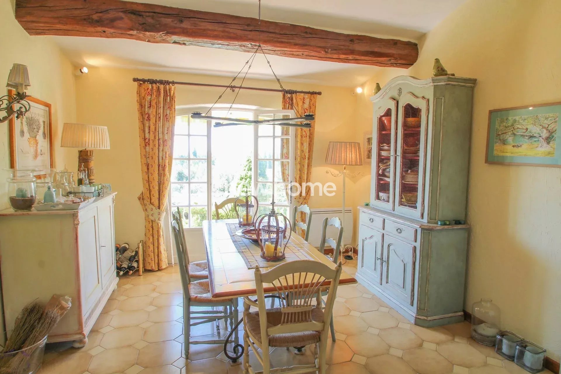 Charmante villa avec piscine chauffée proche du village de Flayosc