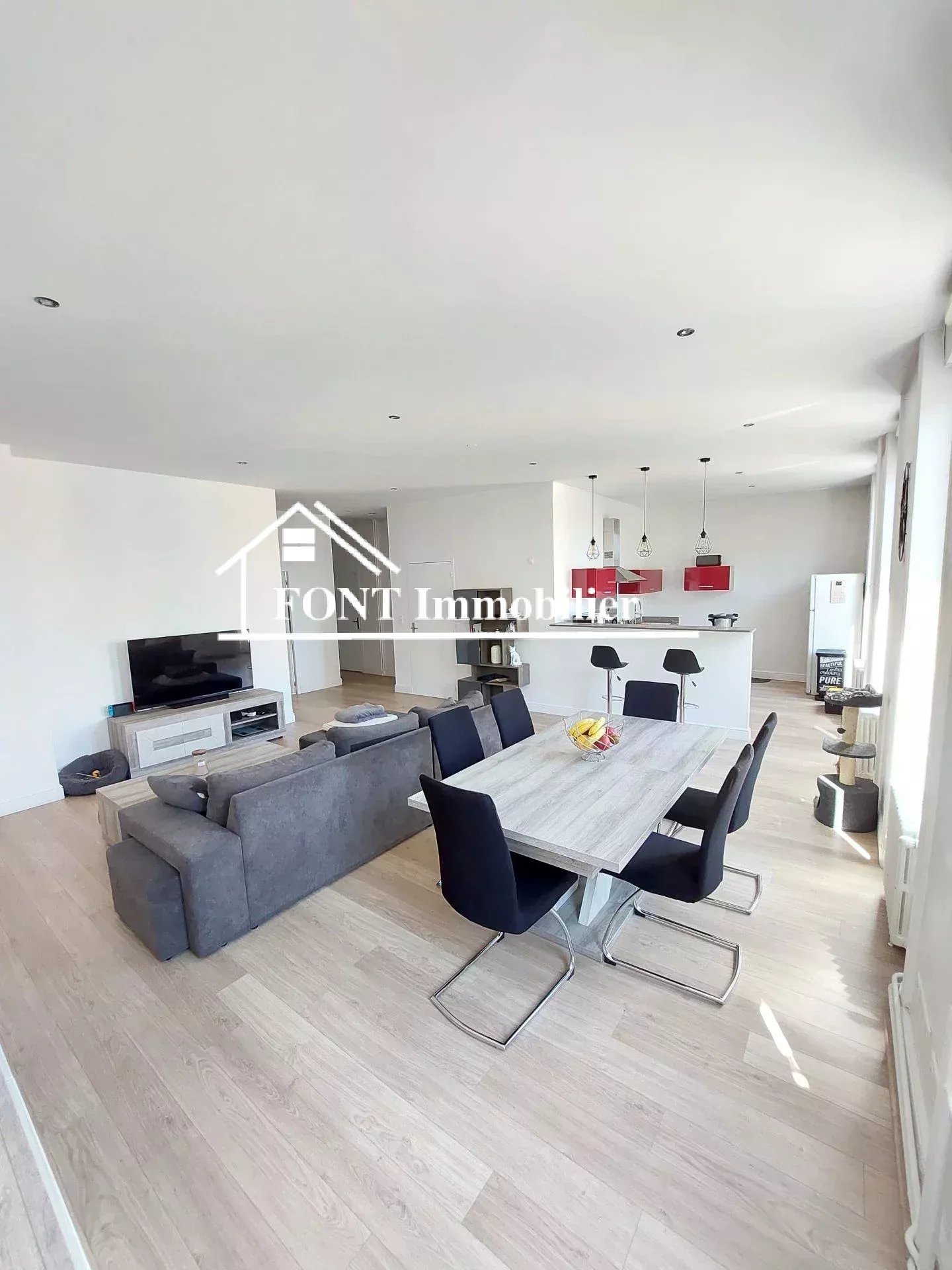 Agence immobilière de 
