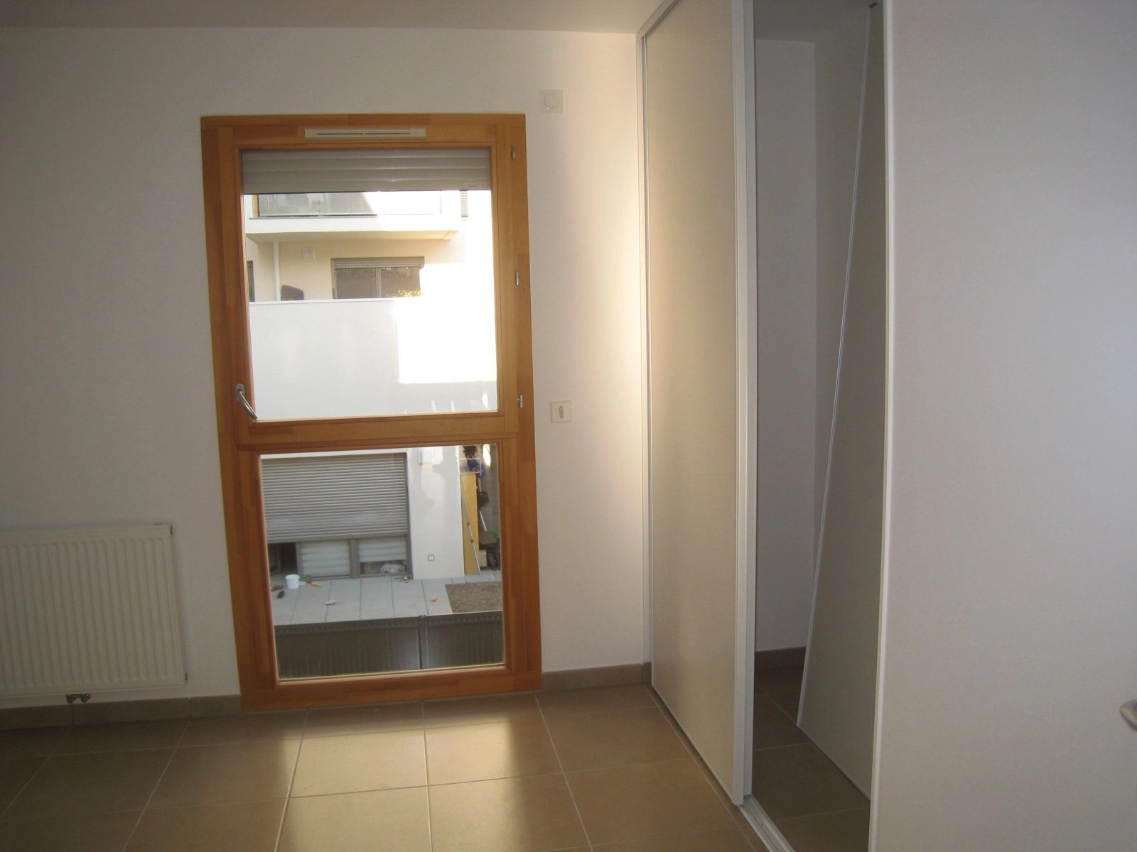 2354937 Location Villeurbanne