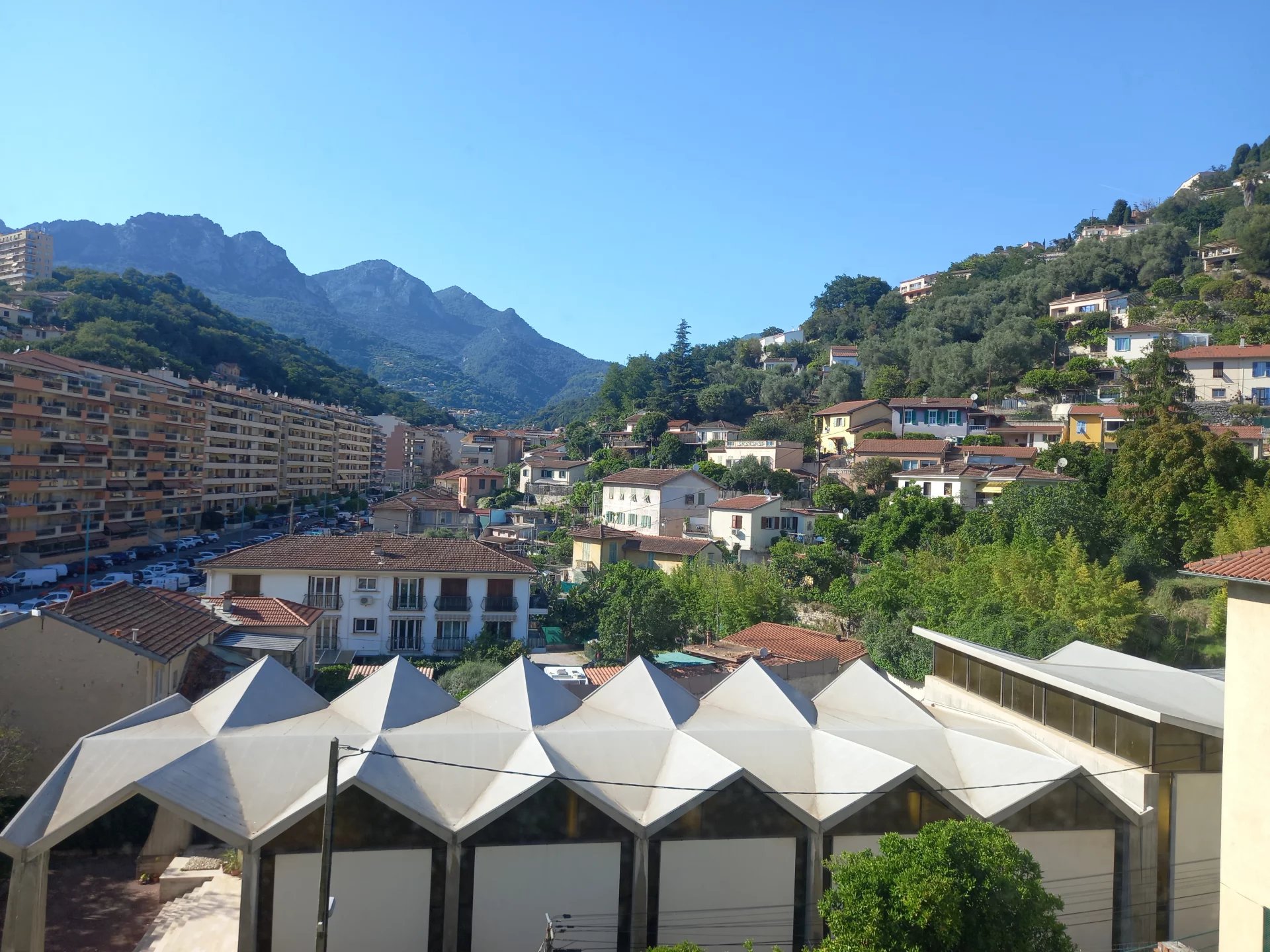 Appartamento luminoso con terrazza a Menton