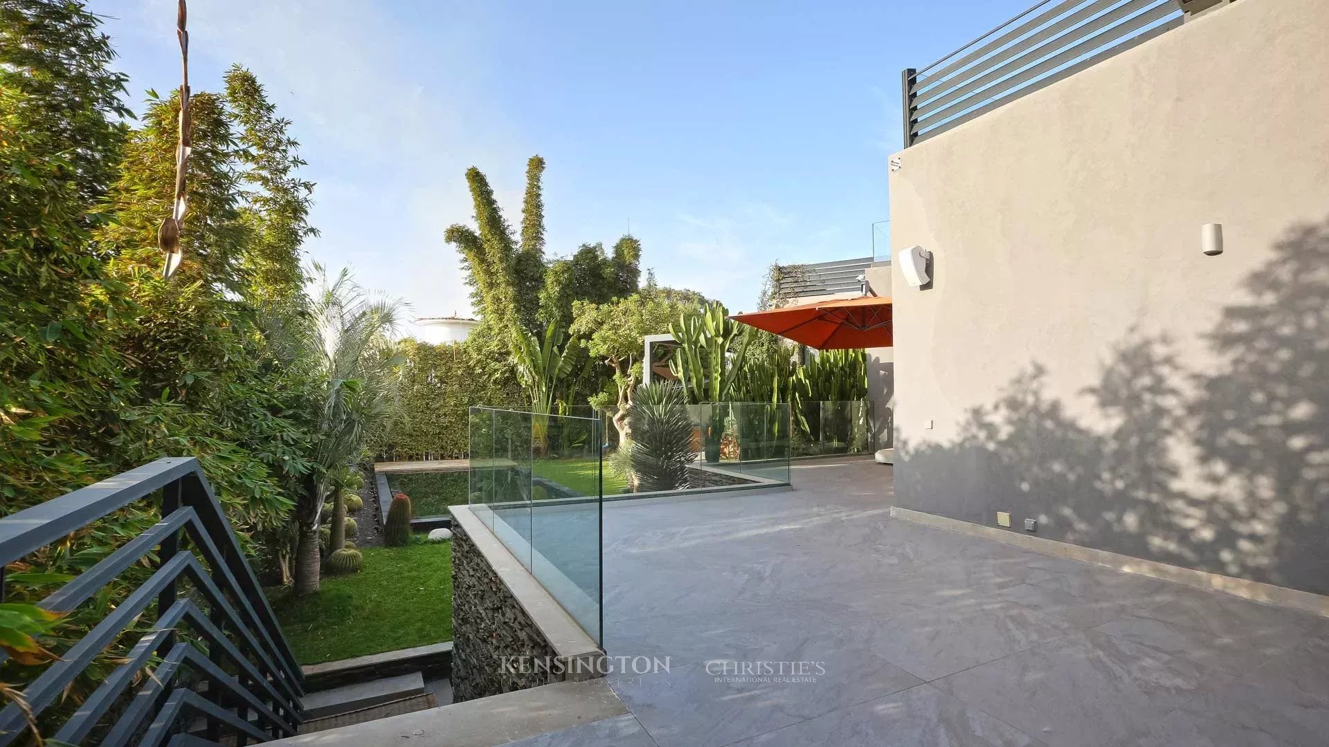 4 Bedroom Villa/Townhouse's Image 17