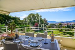 Cannes, Basse Californie – 3-room flat – Sea view — photo 2 of 7