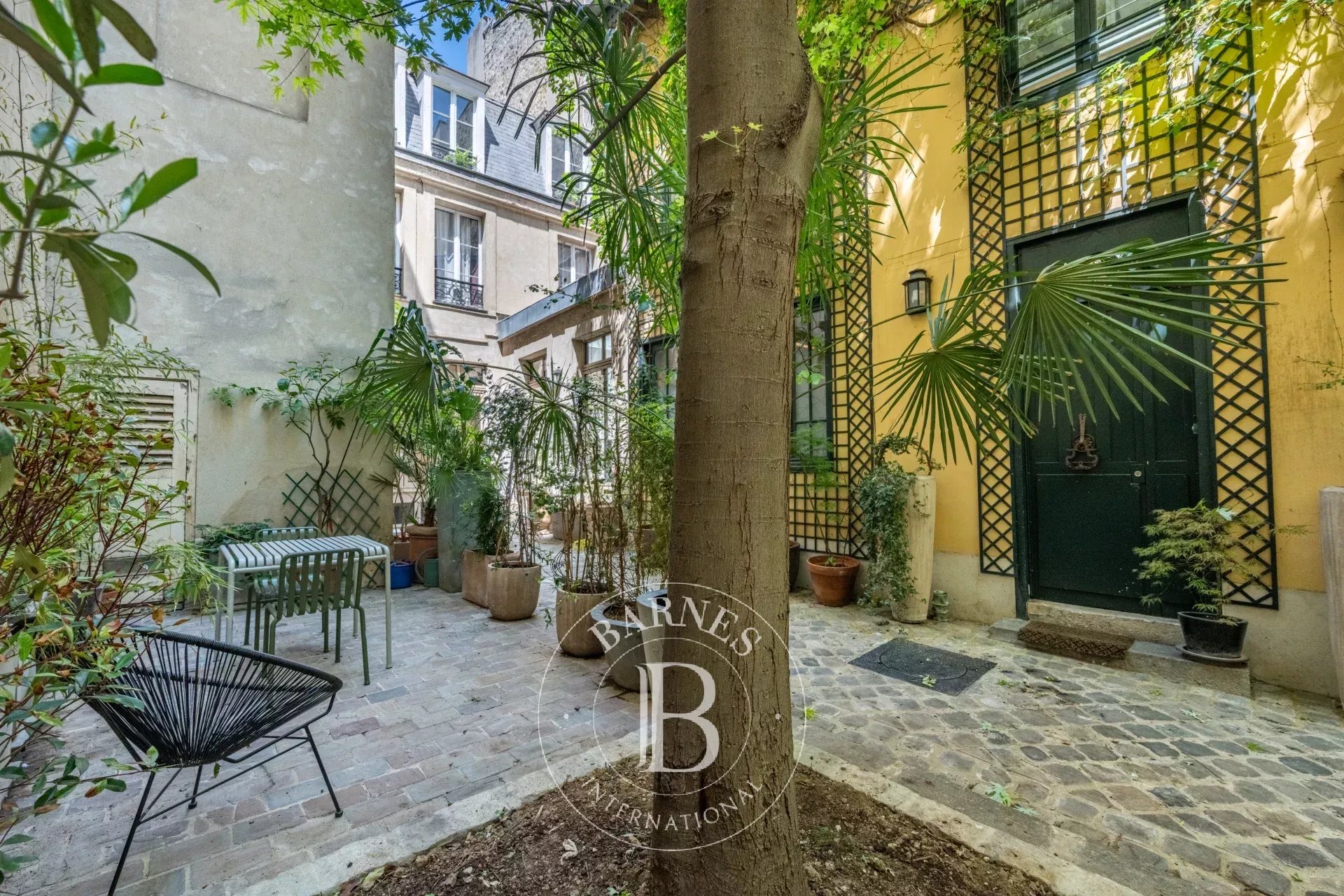 Paris 3 – House in Turenne – Triplex – Bright – Terrace