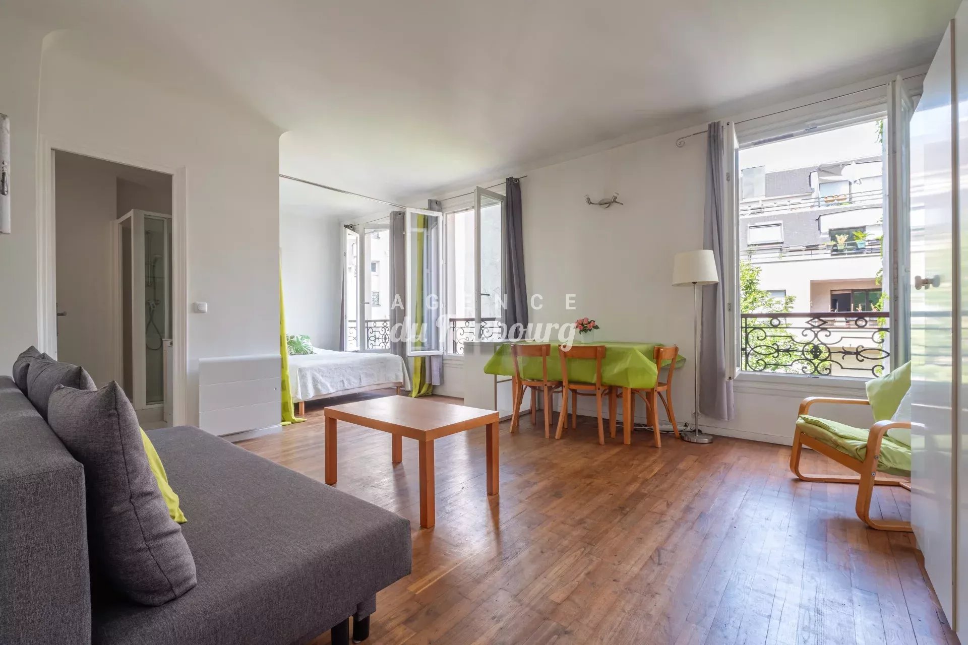 Agence immobilière de 
