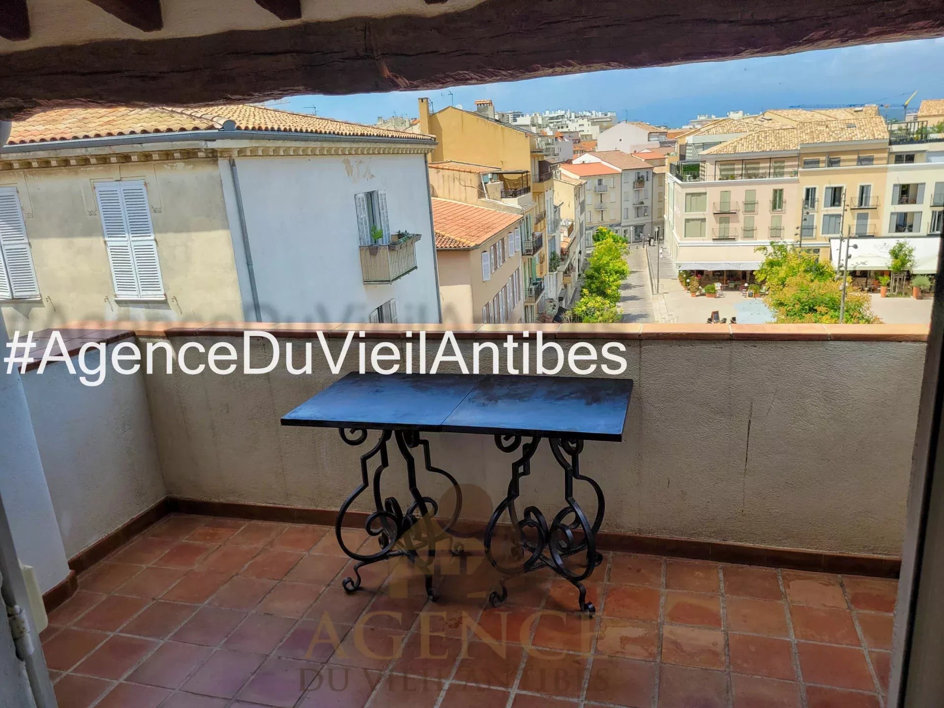 2p 3p 4p 5p Antibes appartement appartement de caractère estimation. gestion locative immobilier location maison maison de village pierres apparrentes studio vente vieil Antibes villa