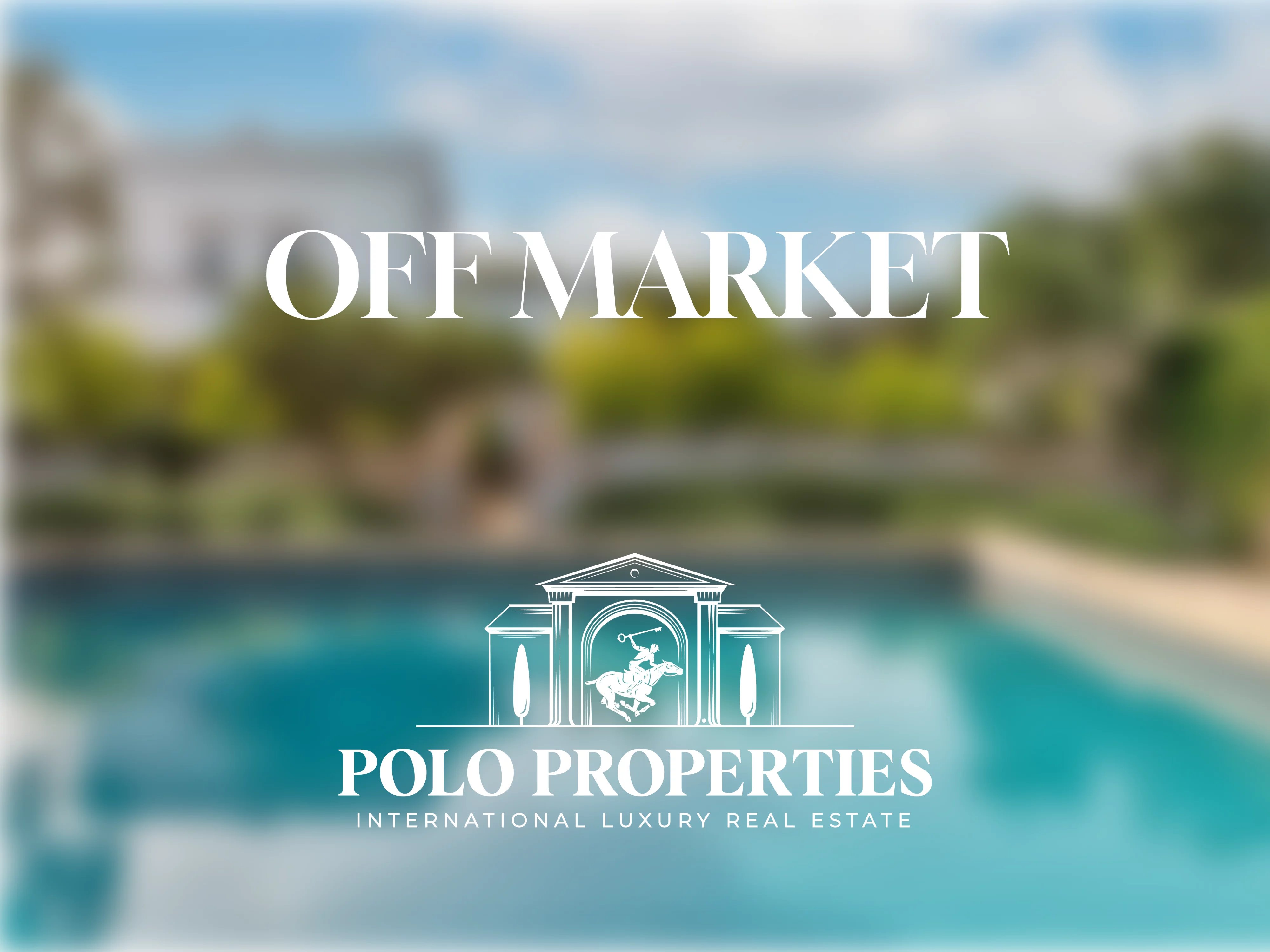 HISTORIC MASSERIA WITH SEA VIEWS, SWIMMING POOL AND MEDITERRANEAN GARDENS