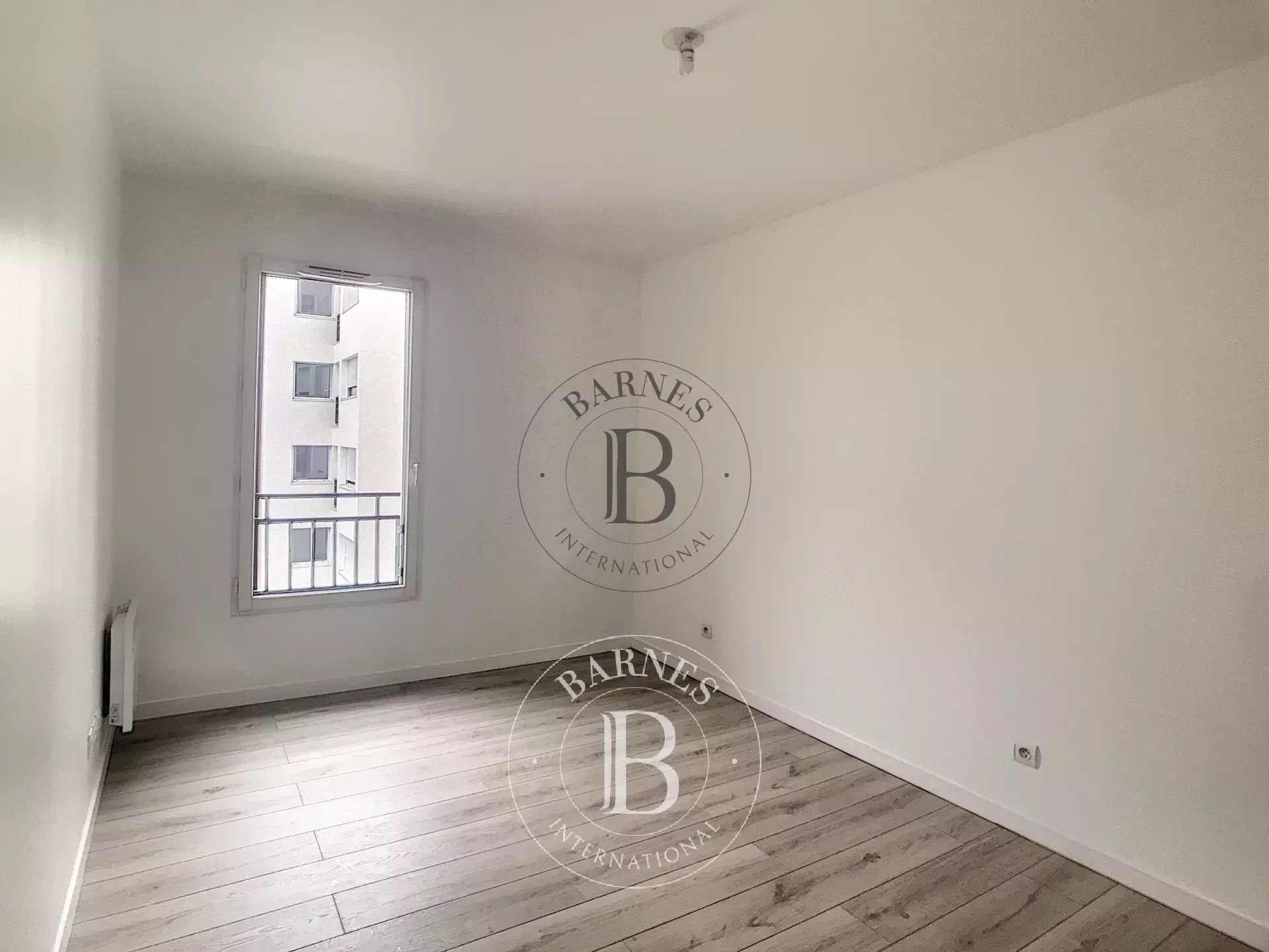 Daire Paris 20ème - picture 10