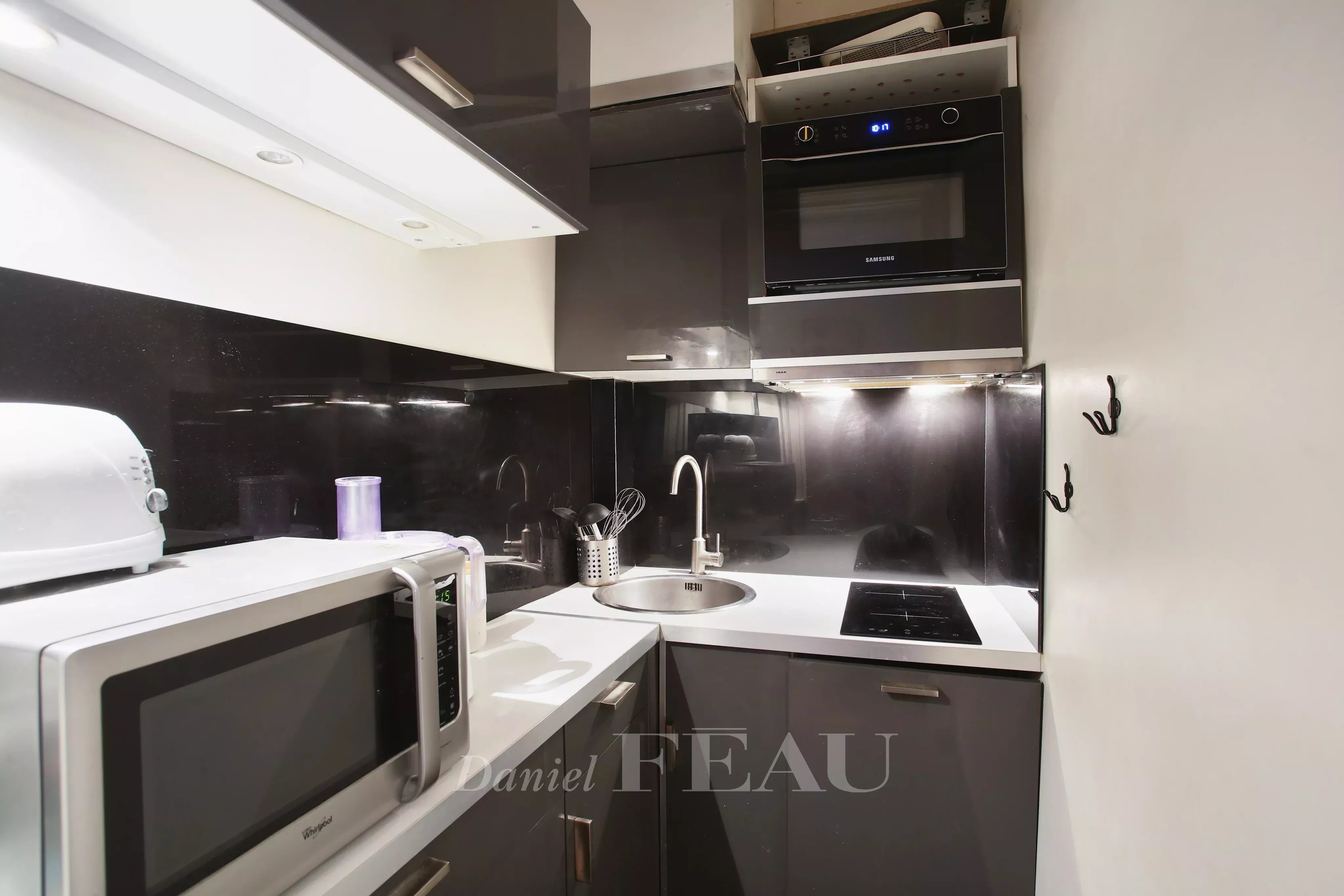 Rental Apartment Paris 17th