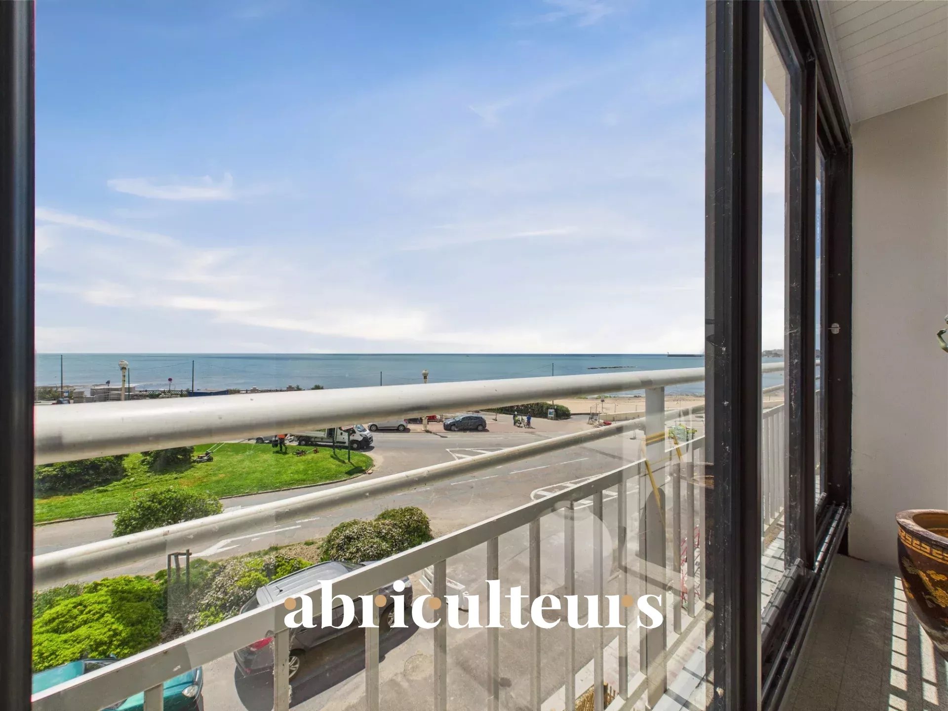 Agence immobilière de LES ABRICULTEURS