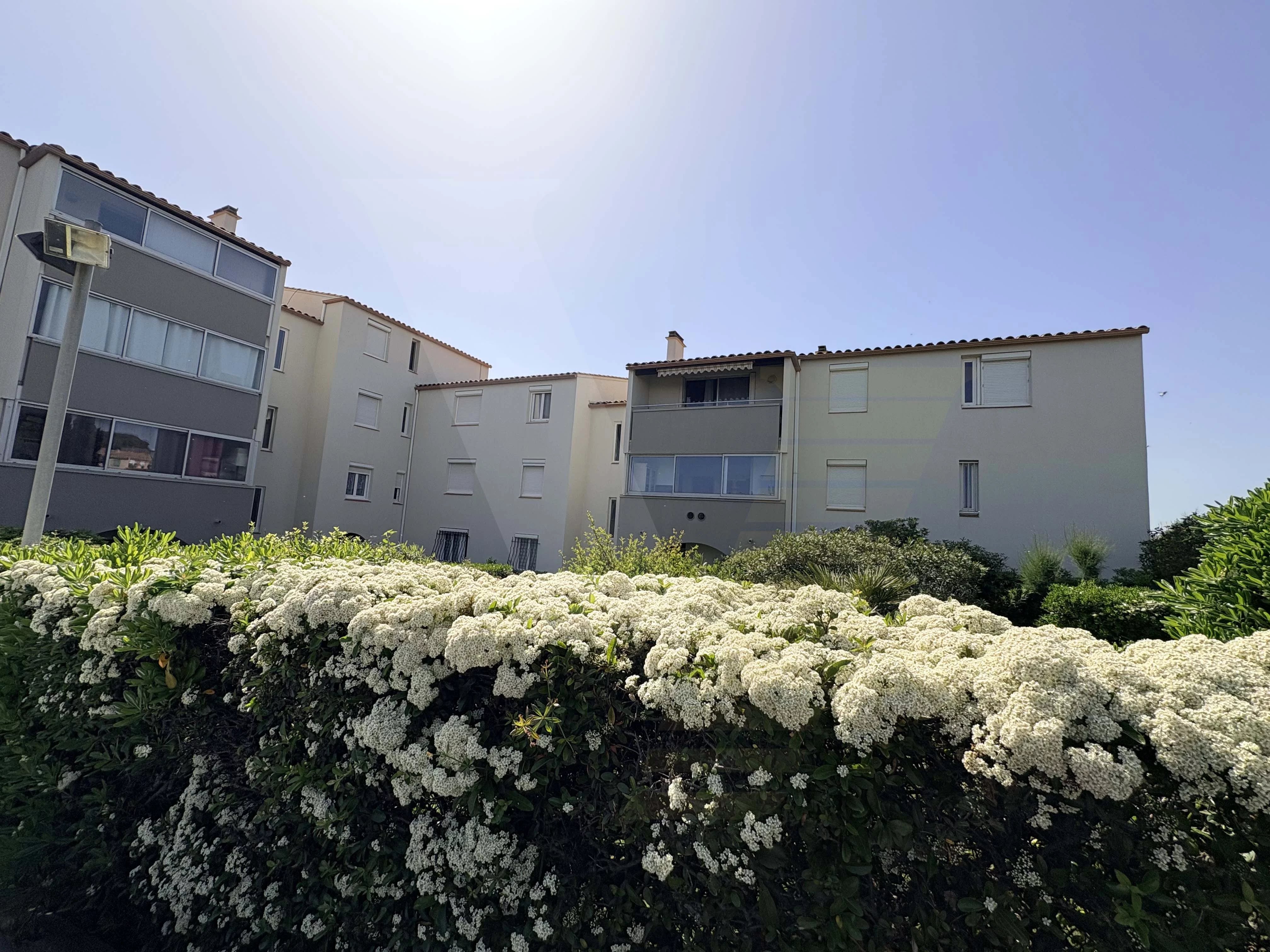 APPARTEMENT T3 AVEC PARKING