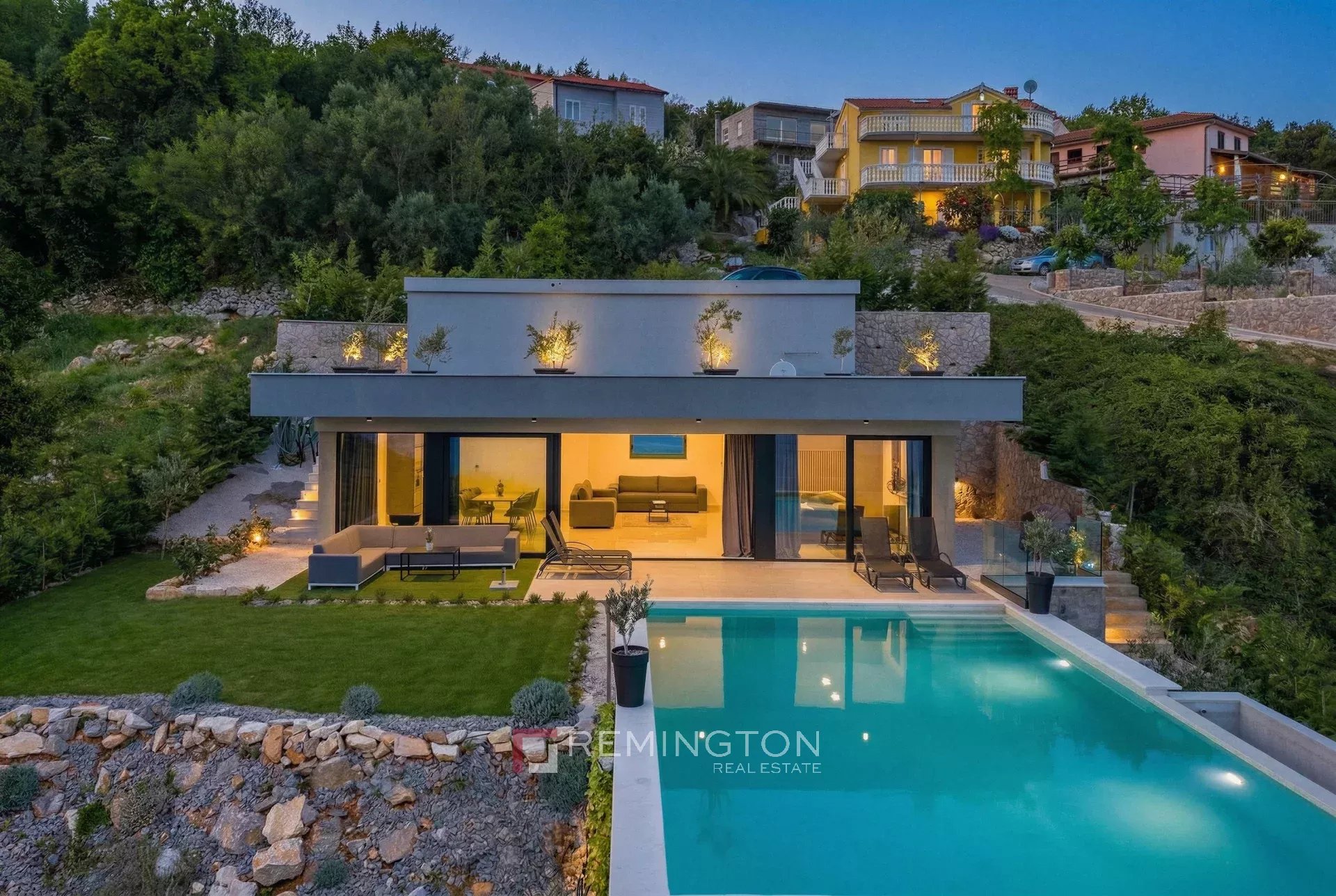 2 Bedroom Villa/Townhouse's Image 12