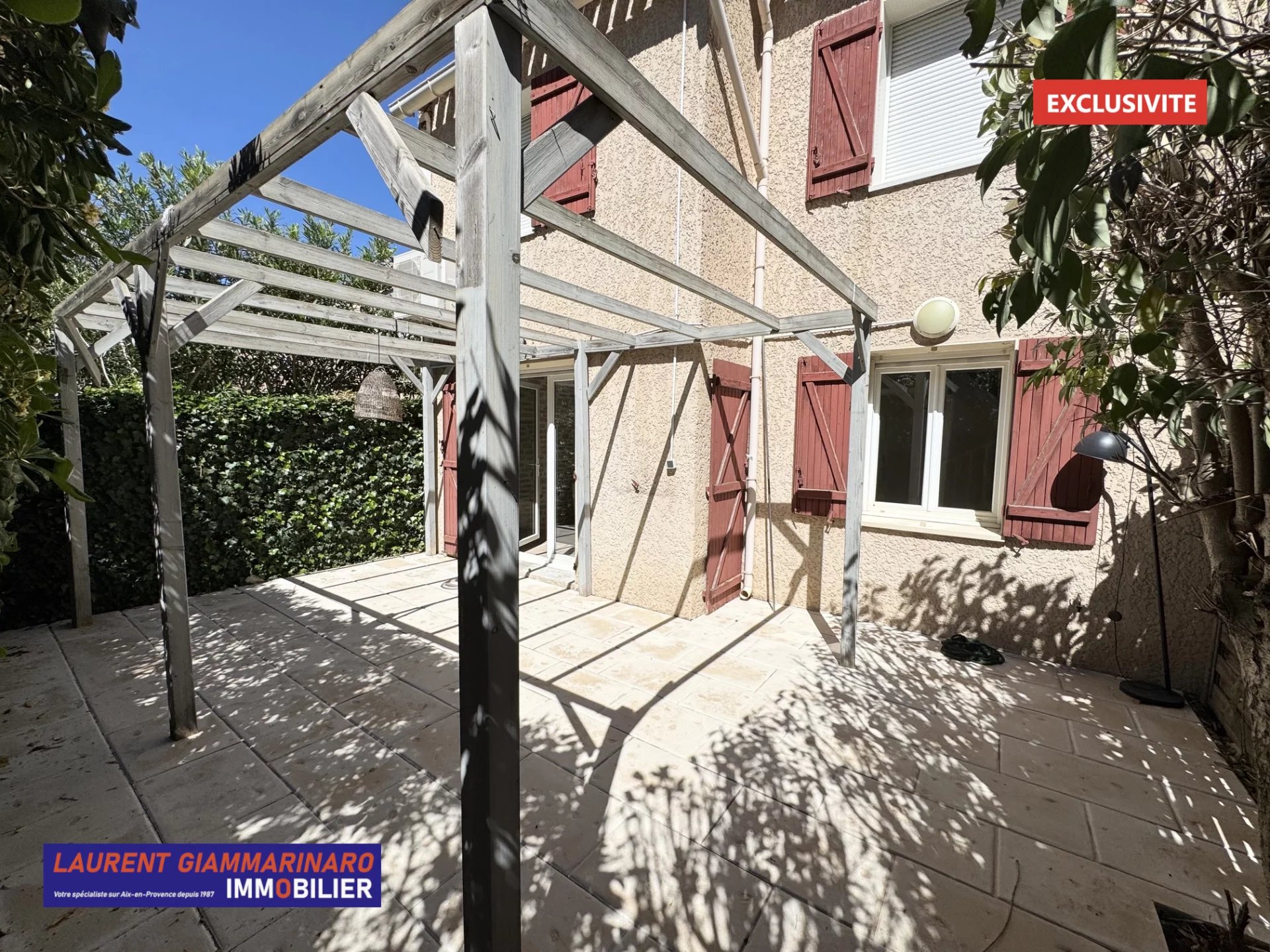 Agence immobilière de 