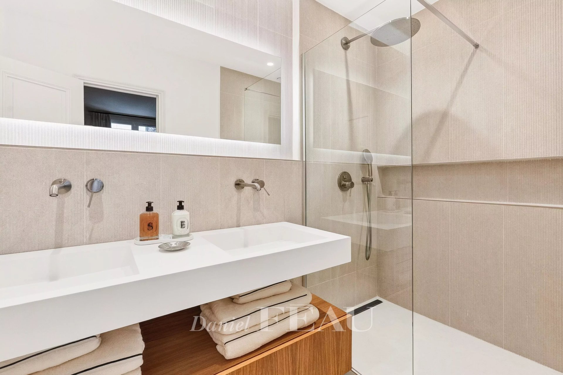 2 Bedroom Apartment/Flat's Image 7