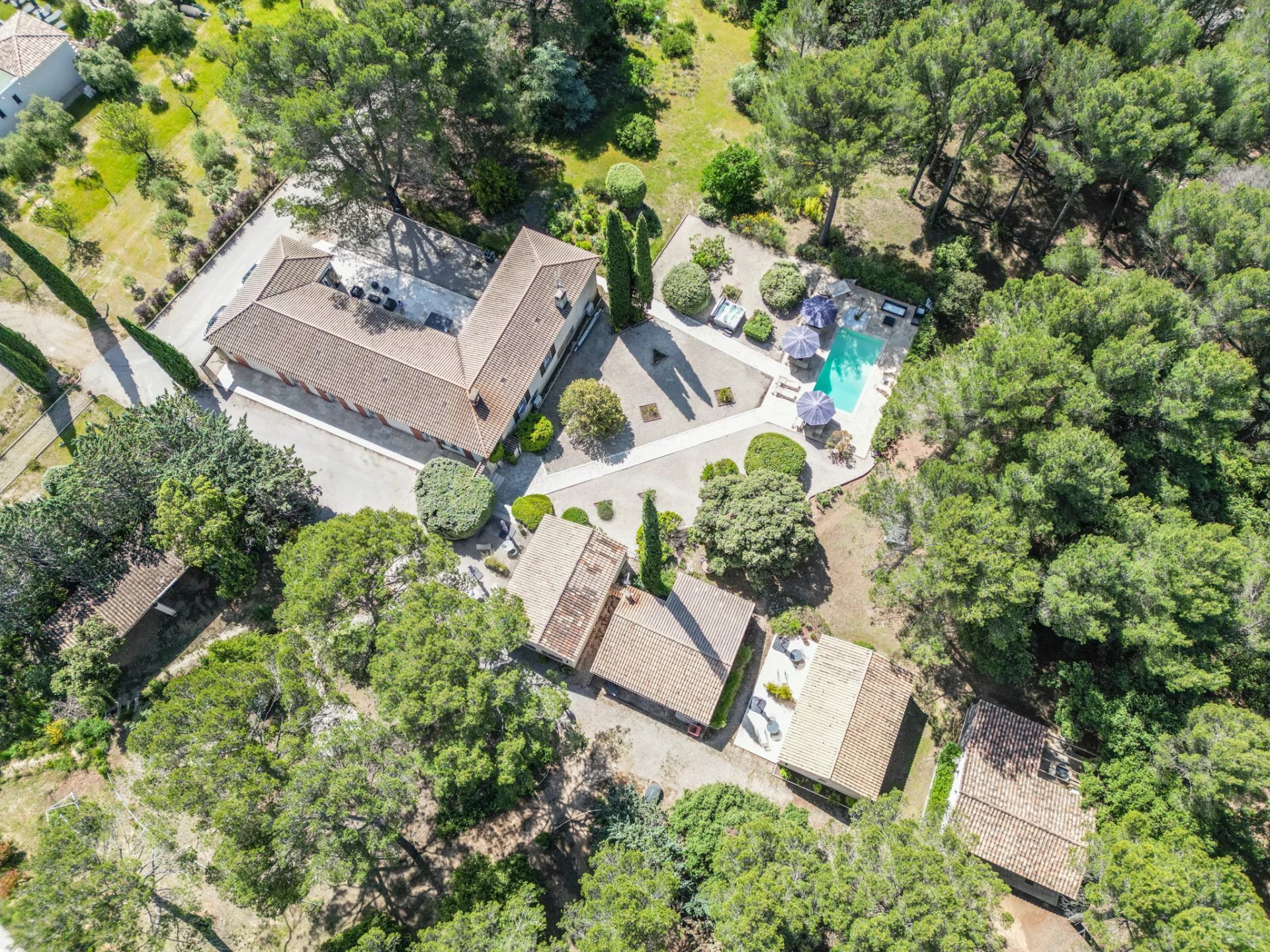 Property with gite activity