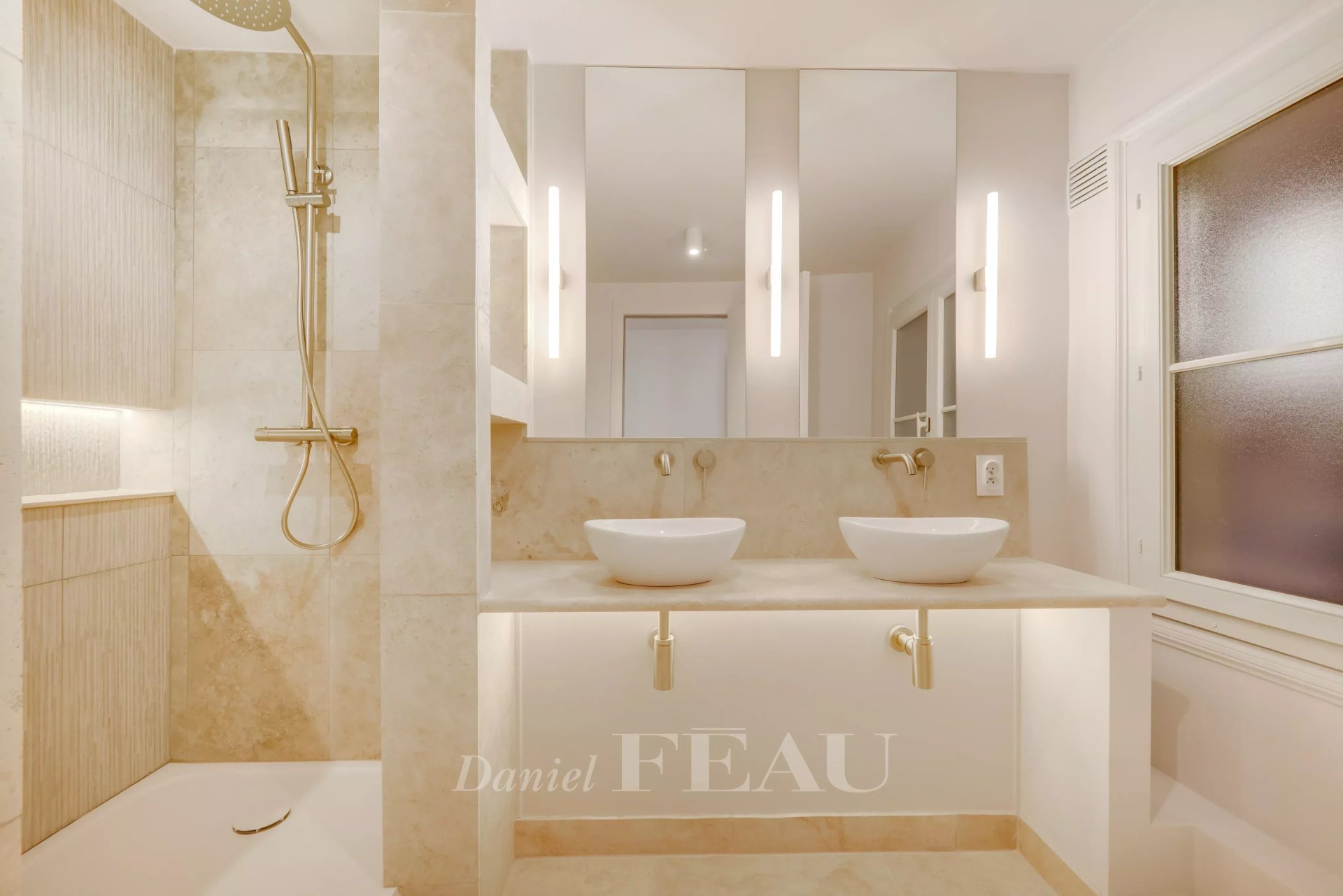 4 Bedroom Apartment/Flat's Image 10