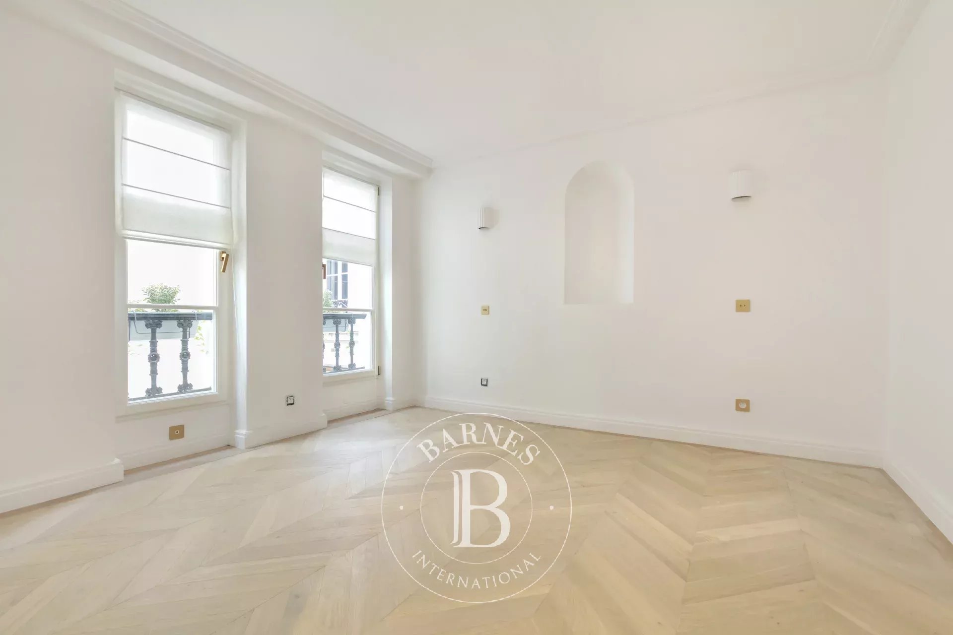 Daire Paris 7ème - picture 17