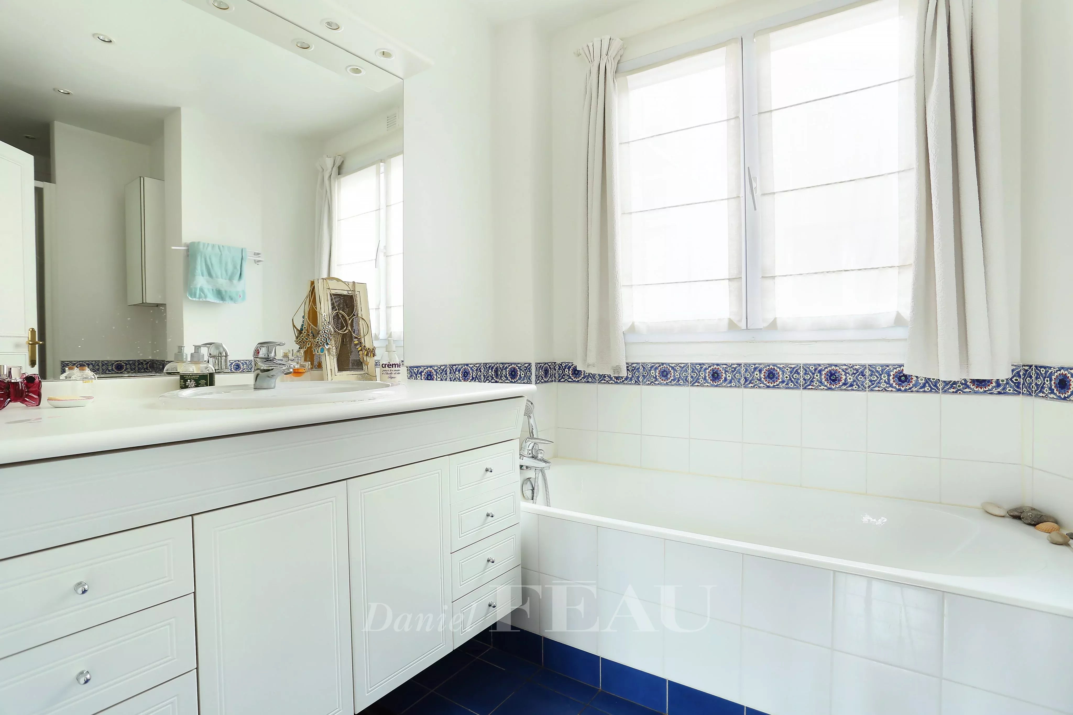 Rental Duplex Paris 17th