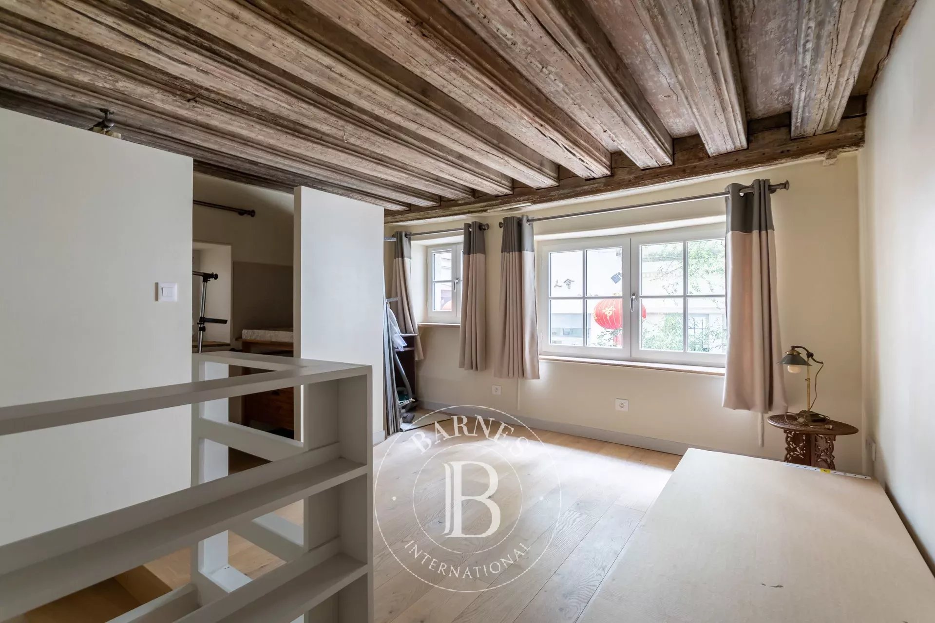 Daire Paris 4ème - picture 10