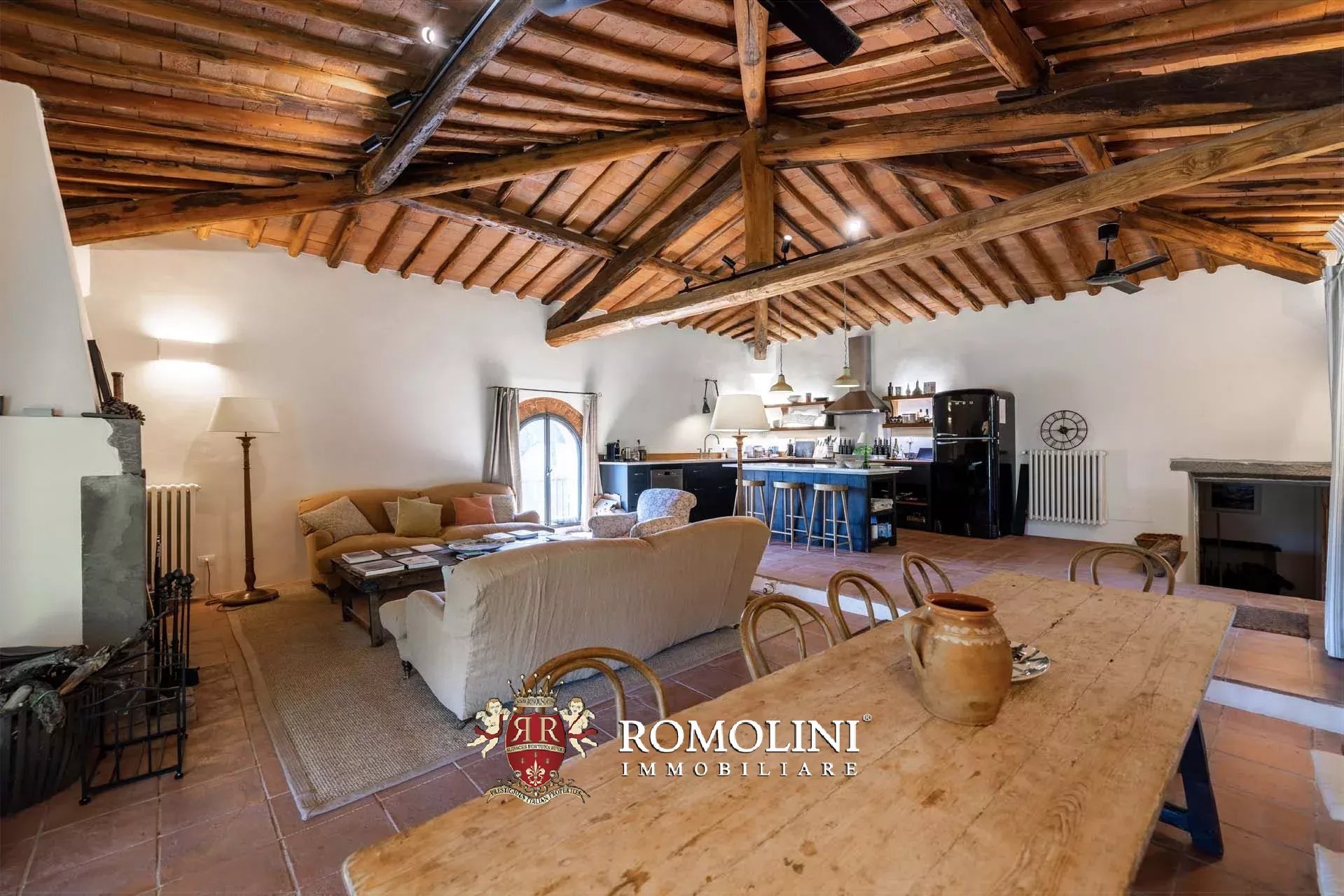 5 Bedroom Vineyard's Image 29