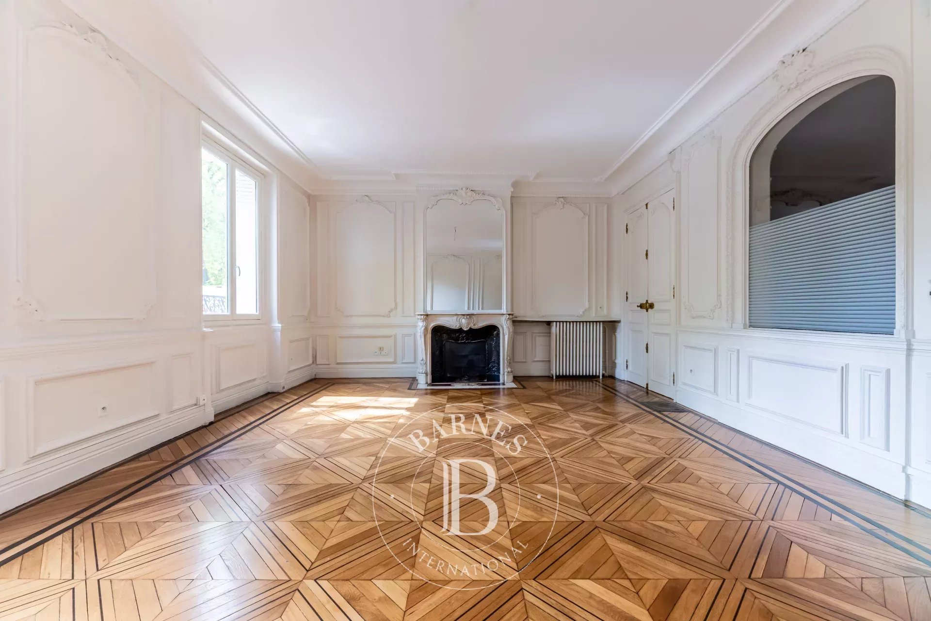 Daire Paris 8ème - picture 5