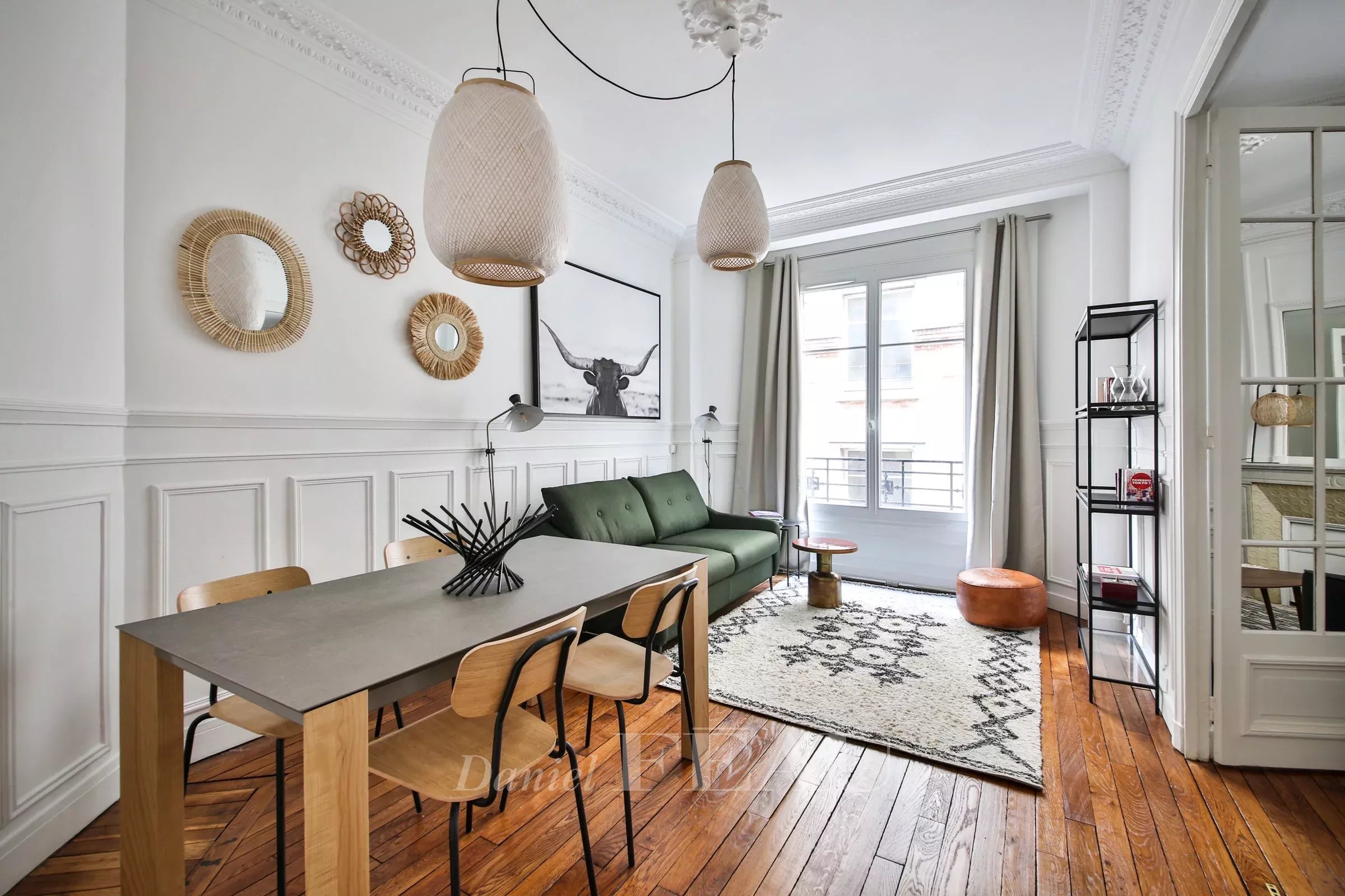 Dining room Wooden floor