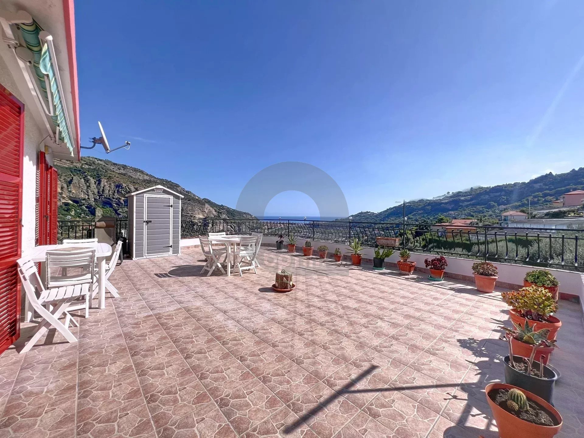 EXCLUSIVITE - 2P AVEC TERRASSE PKG - ITALIE