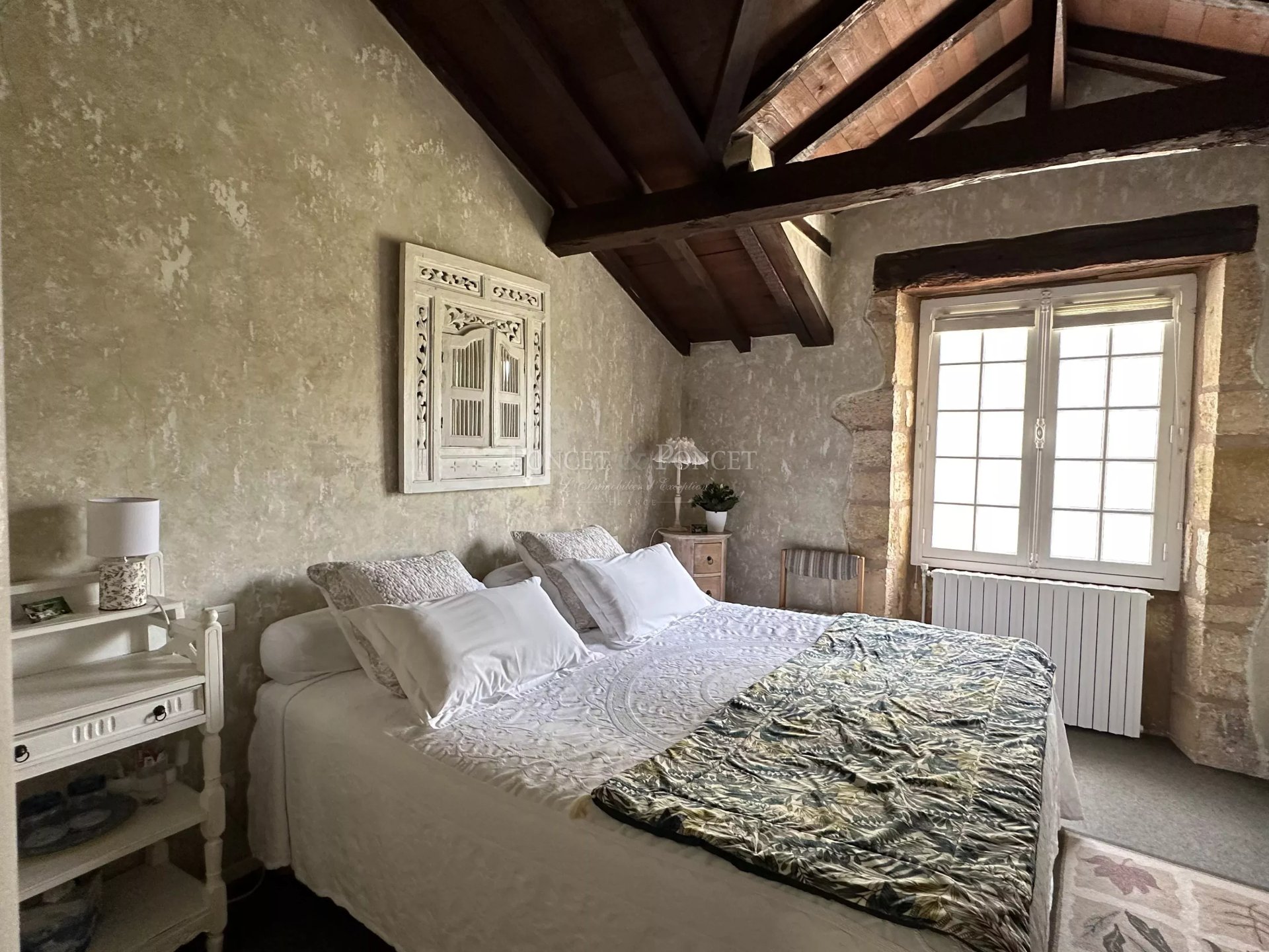 10 Bedroom Villa/Townhouse's Image 4