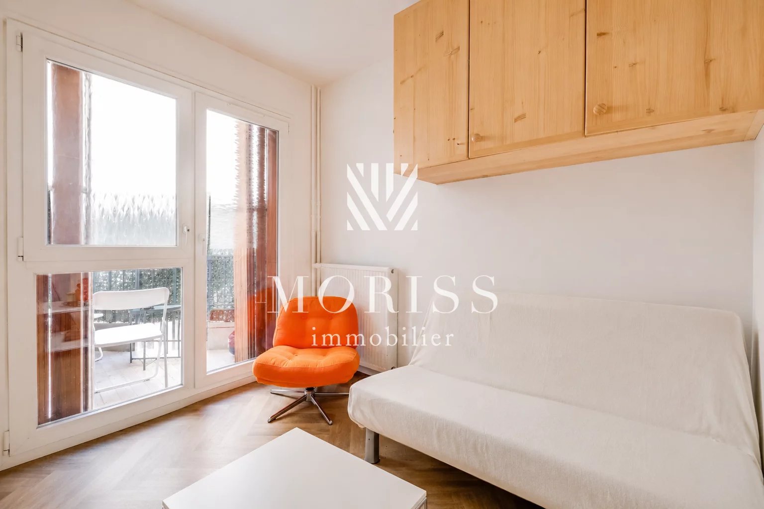 EMPLACEMENT EXCEPTIONNEL - STUDIO 14 M² - SECTEUR BUTTES-AUX-CAI - Image Array