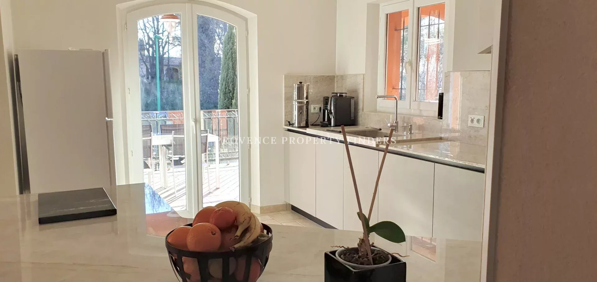 Agence immobilière de 