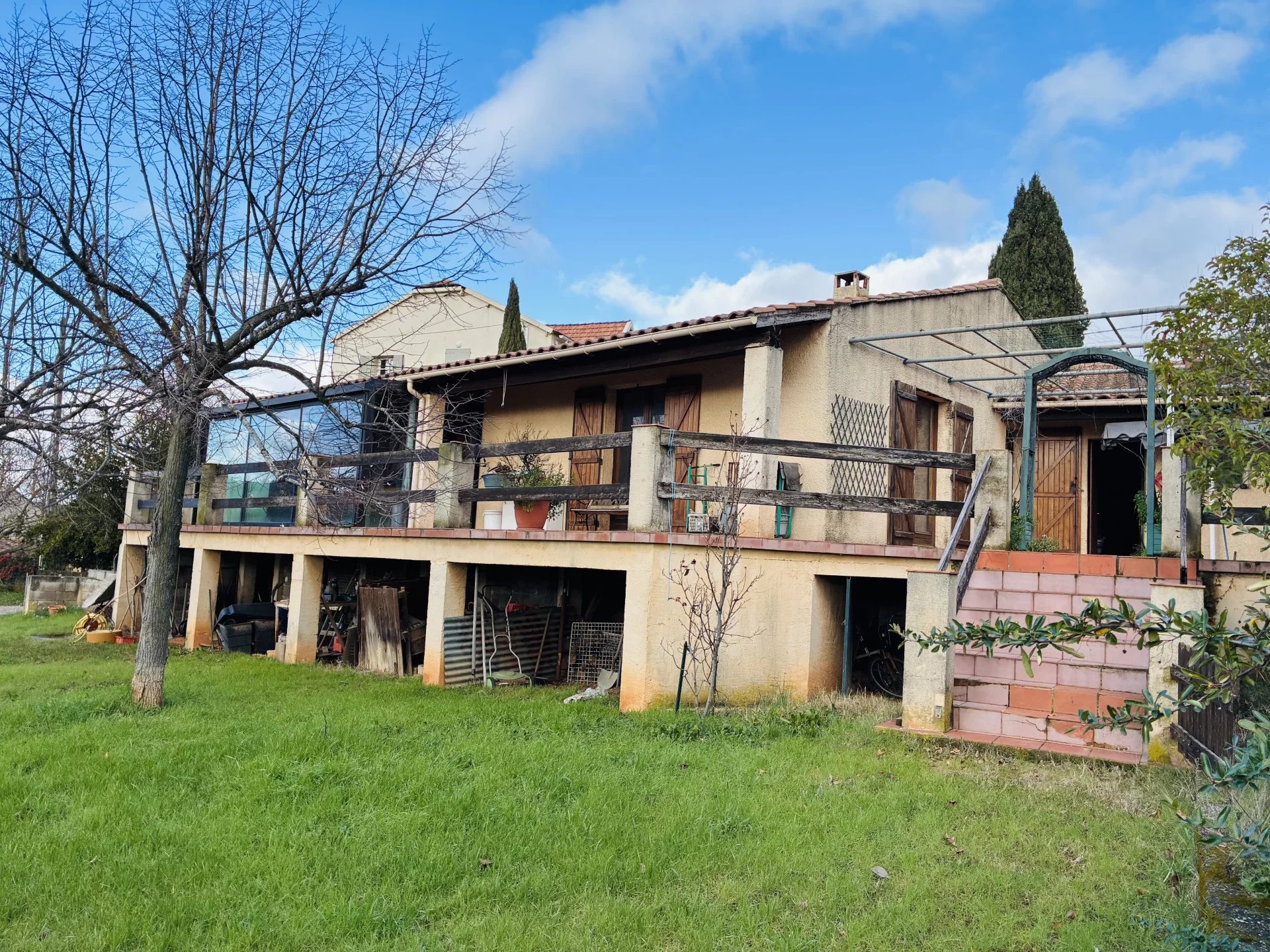 Agence immobilière de 