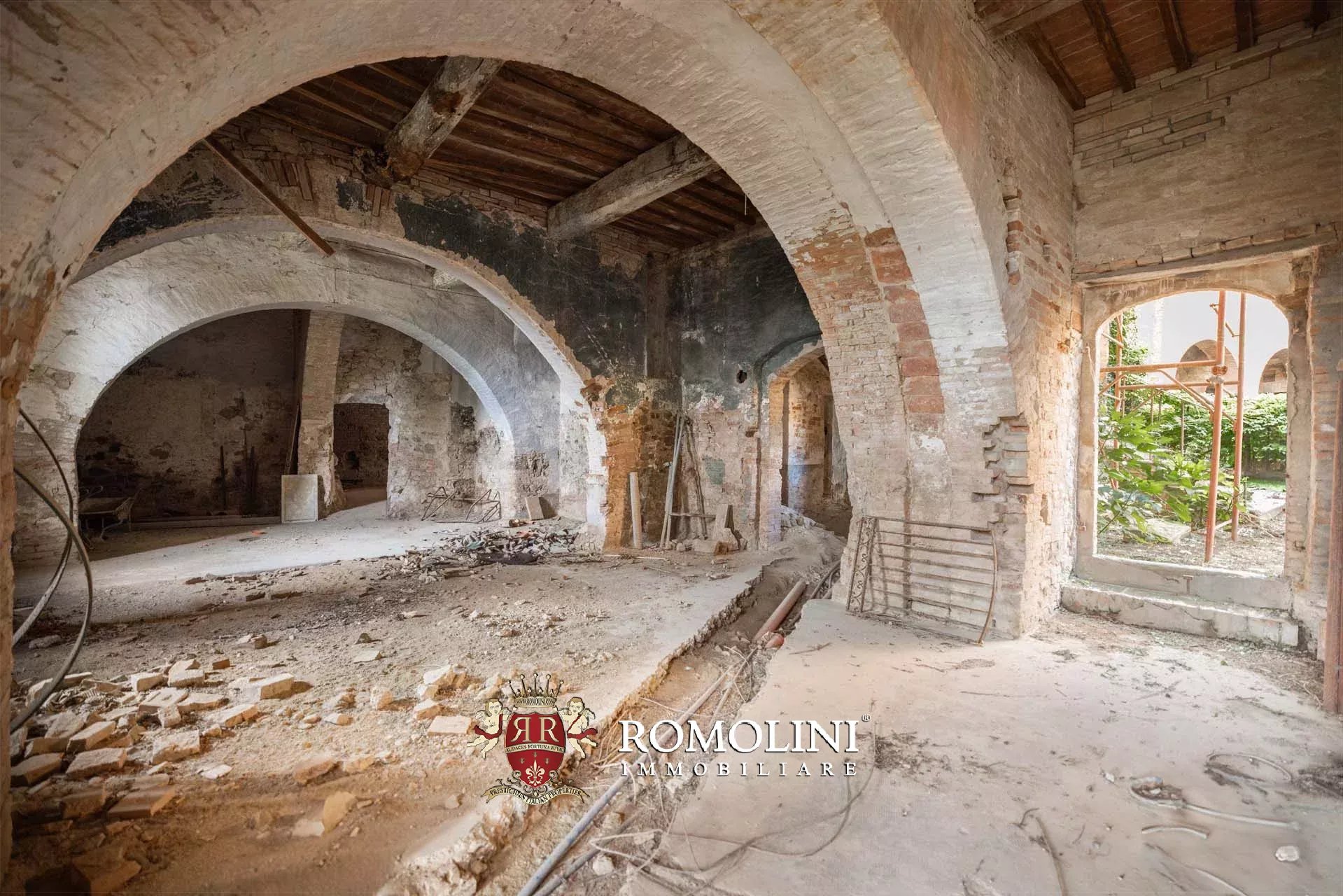 25 Bedroom Chateau's Image 38