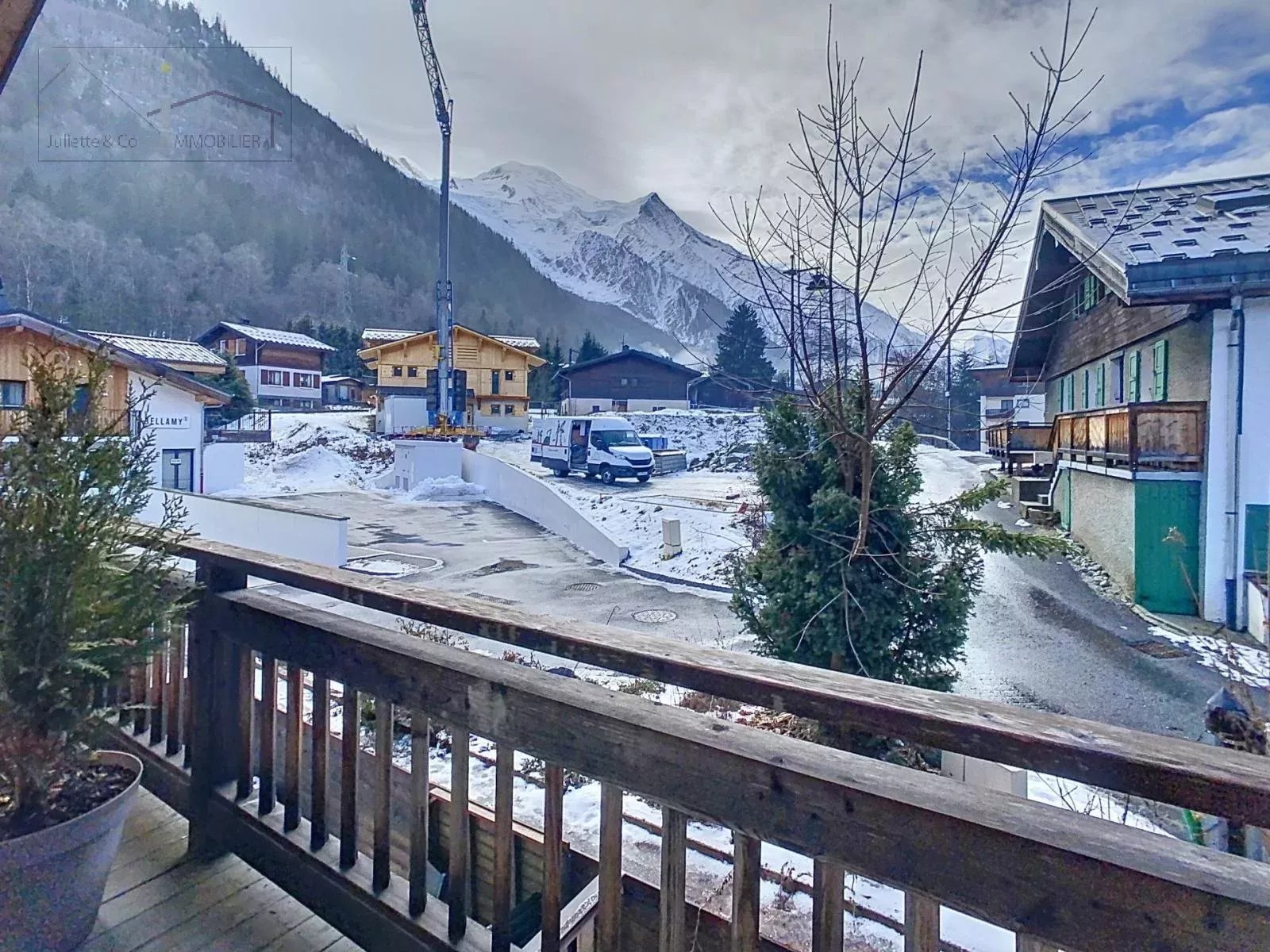 Photo of Chamonix F5 a stone's throw from the city center, completely renovated