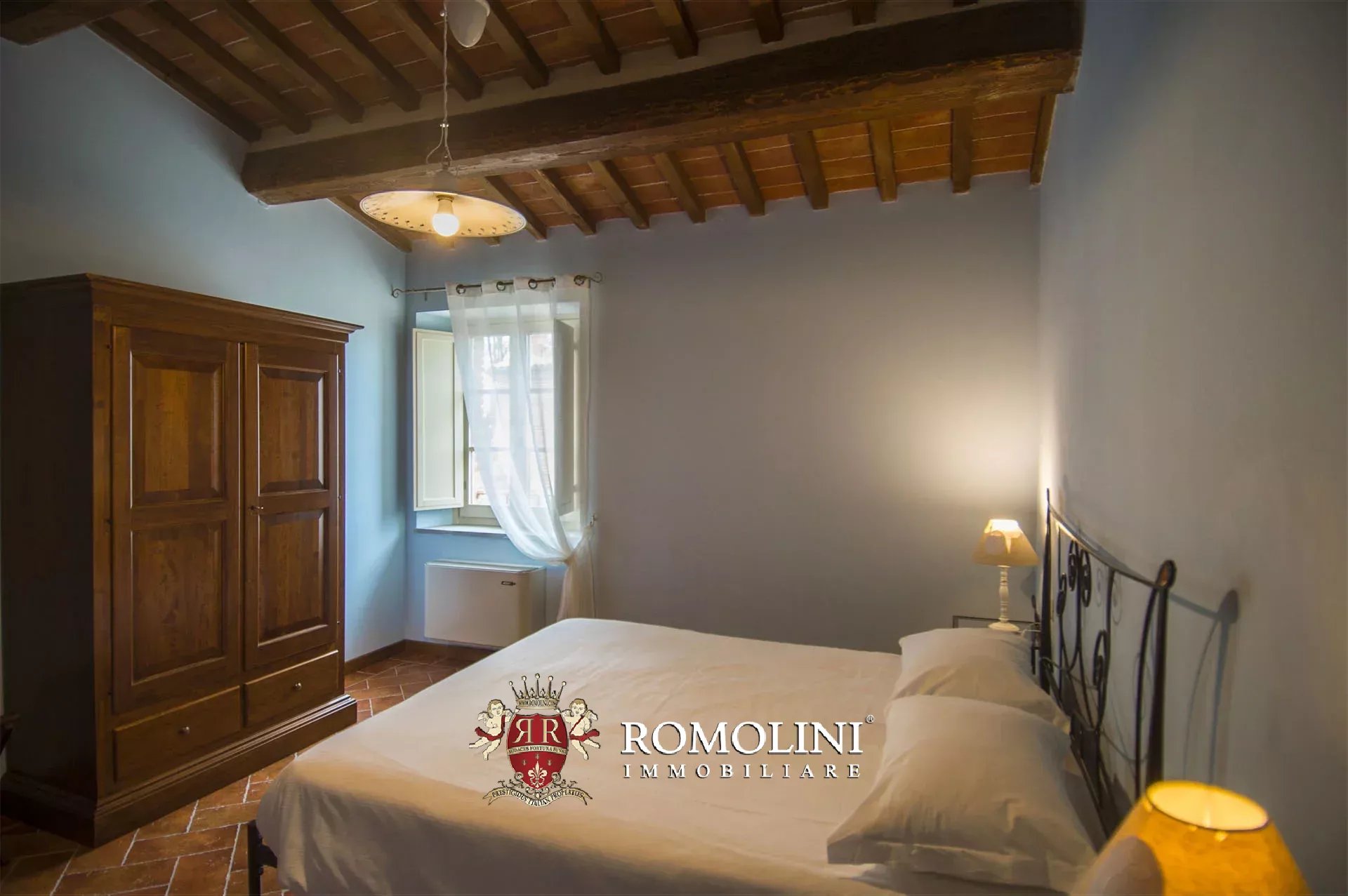 9 Bedroom Villa/Townhouse's Image 25