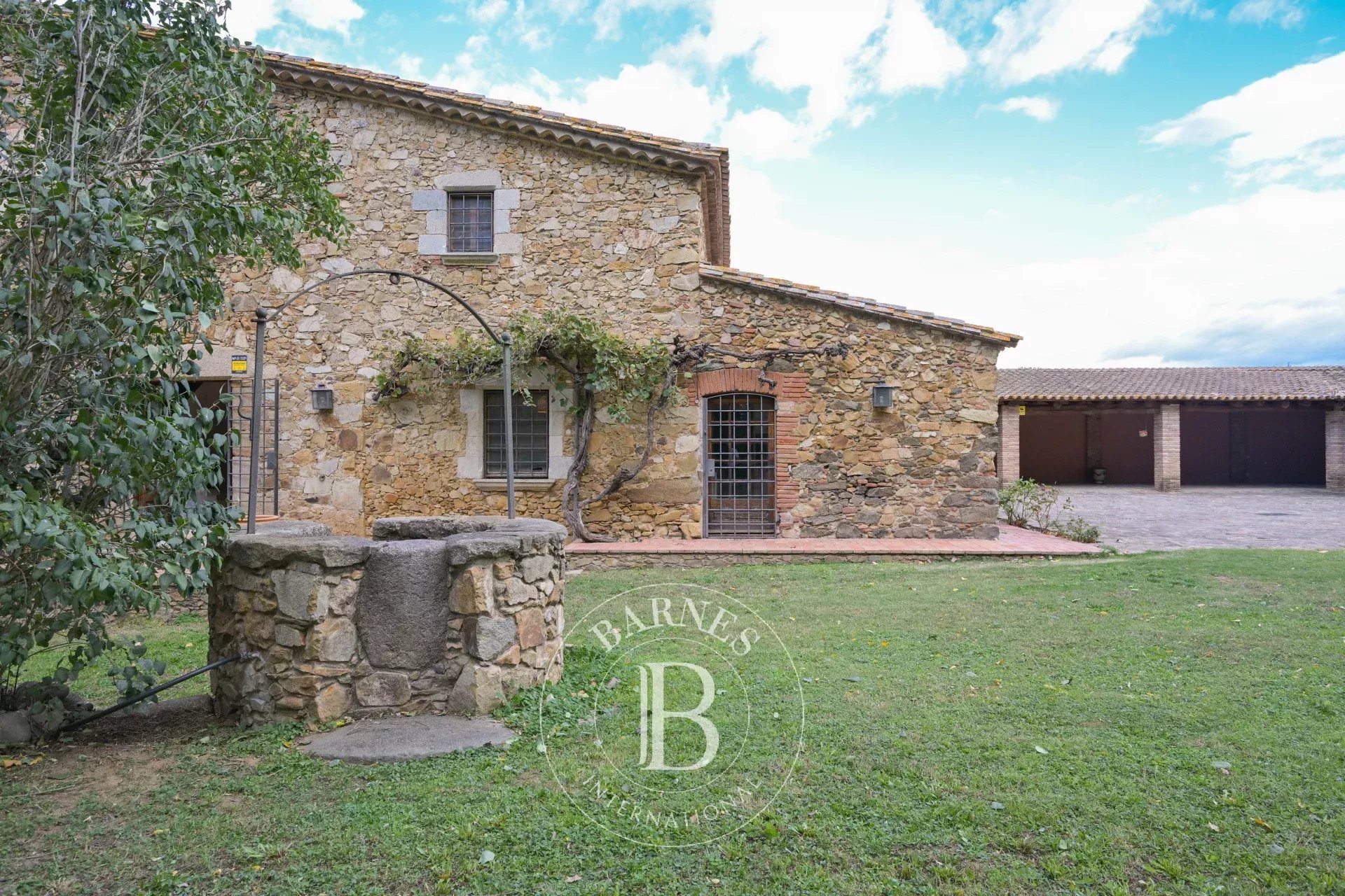 Çiftlik Llagostera - picture 33