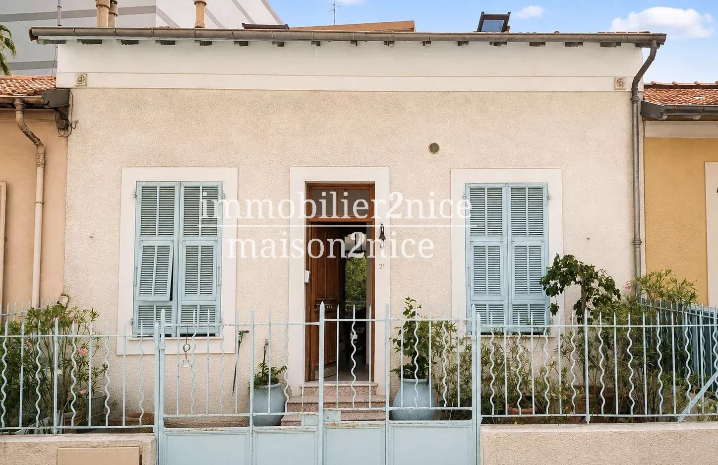 Agence immobilière de 