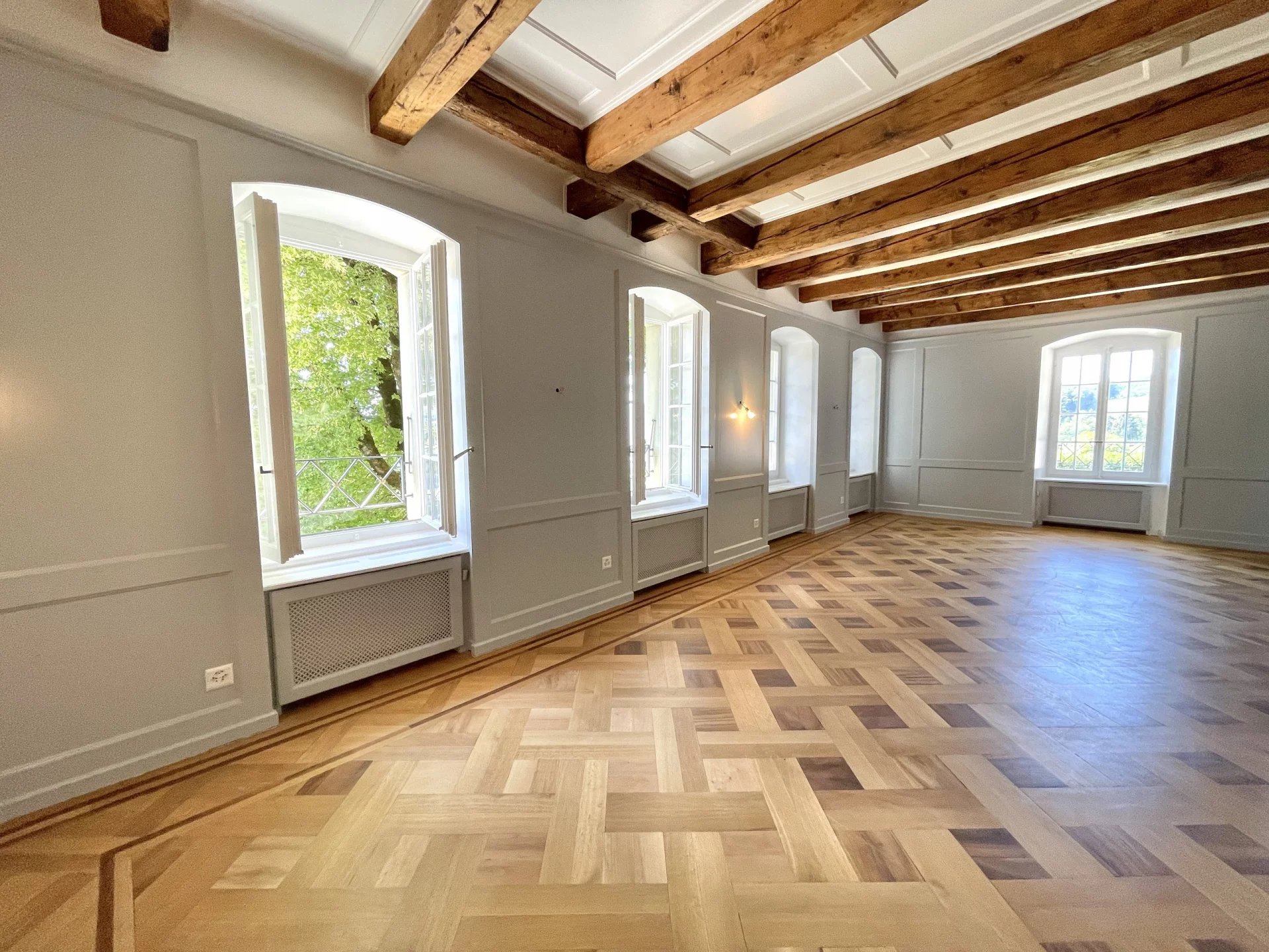 Superbe bâtisse avec cachet, totalement rénovée avec goût