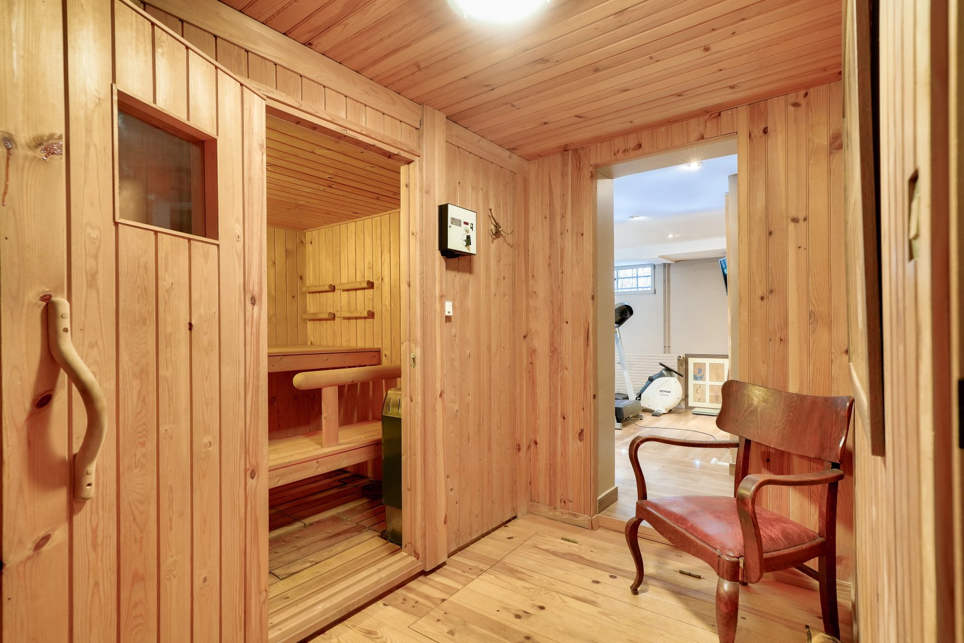 4 Bedroom Villa/Townhouse's Image 15